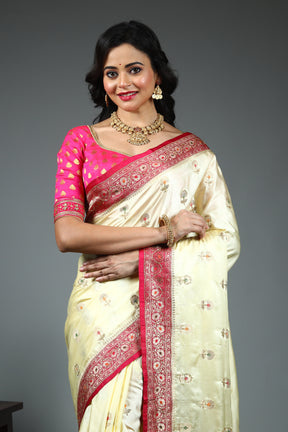 Offwhite Blended Dola Silk Saree