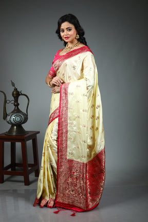 Offwhite Blended Dola Silk Saree