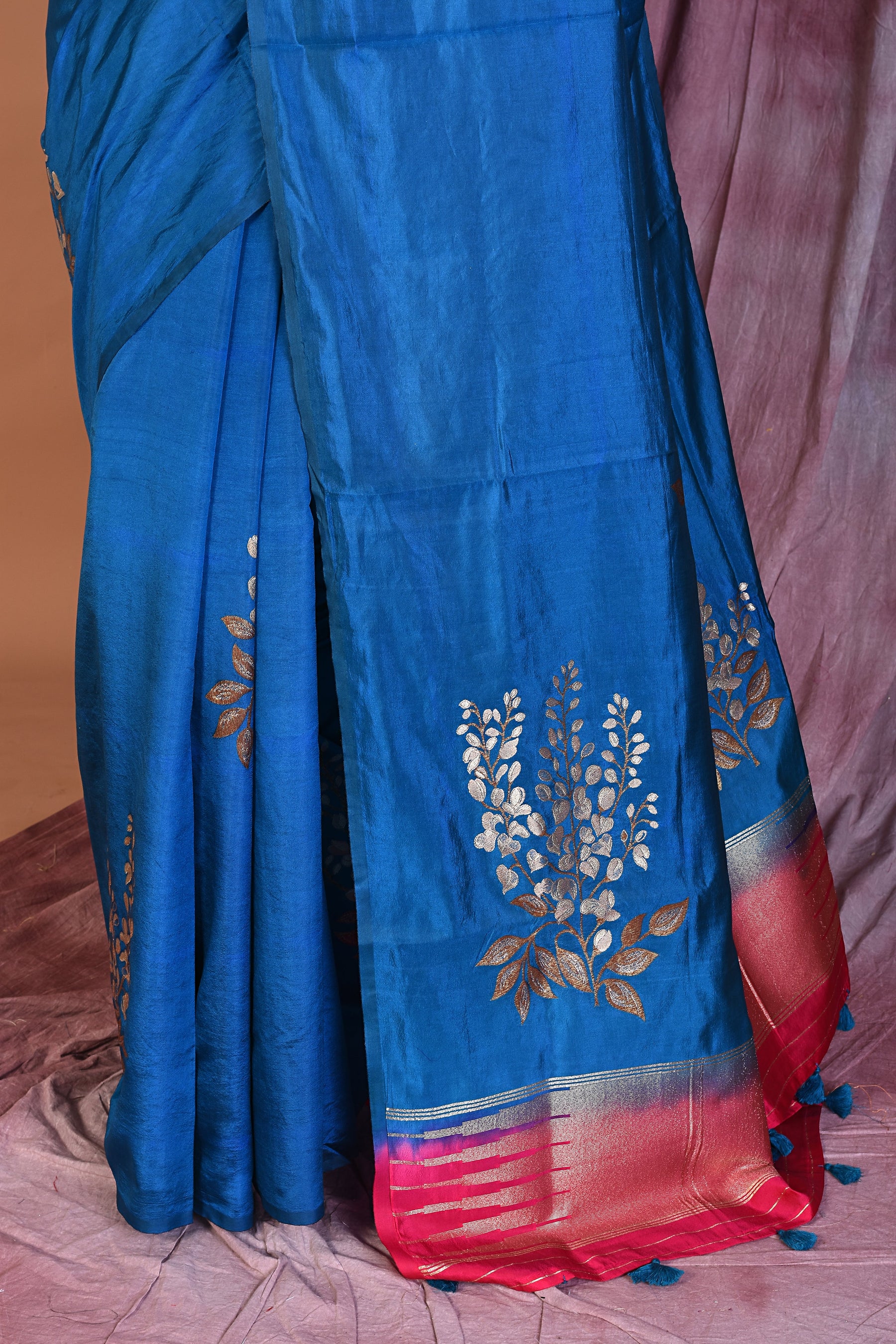 Borderless Blue Blended Silk Saree - Keya Seth Exclusive