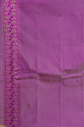 Offwhite Blended Gadwal Silk Saree