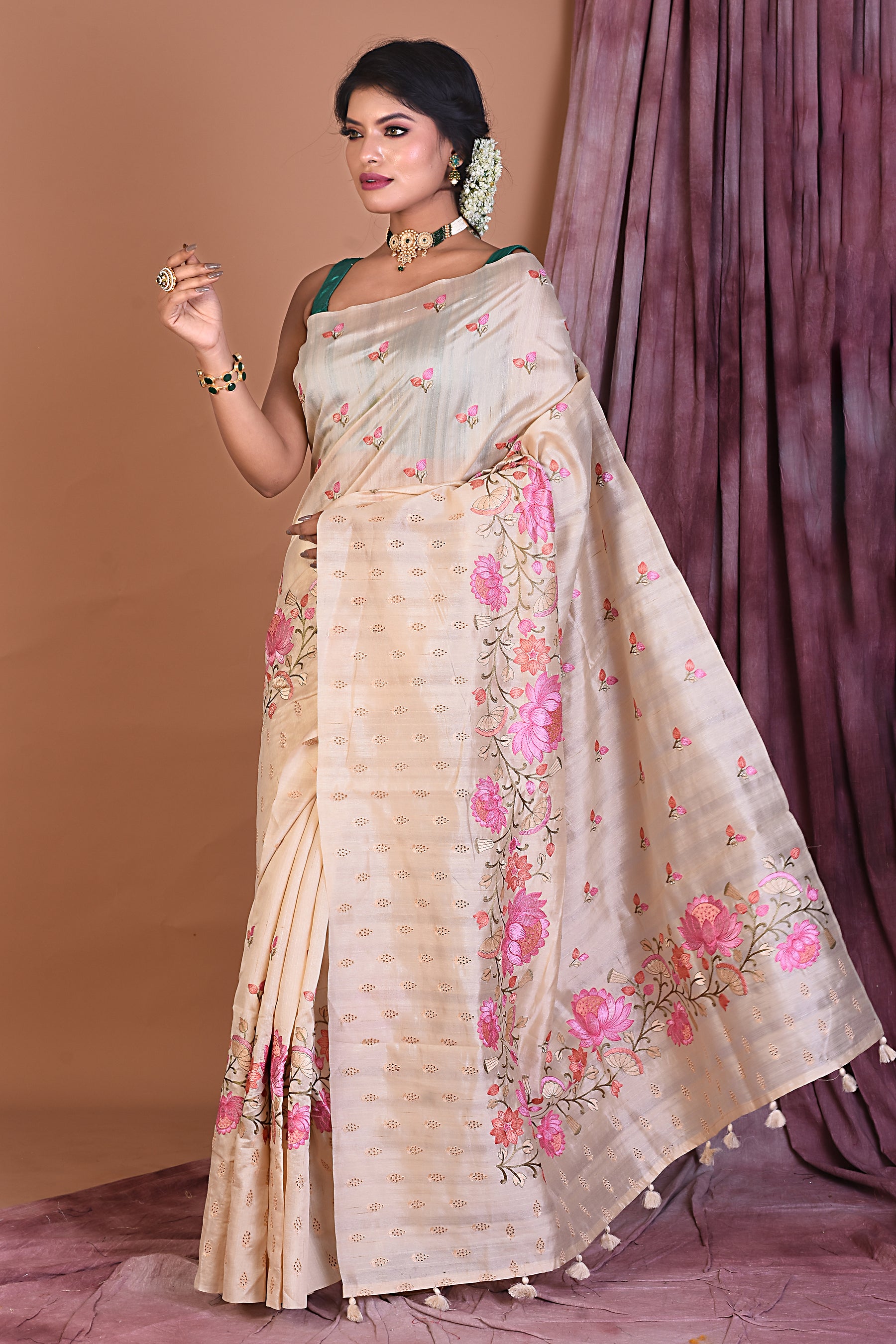 Off-white Blended Tussar Saree with Threadwork - Keya Seth Exclusive