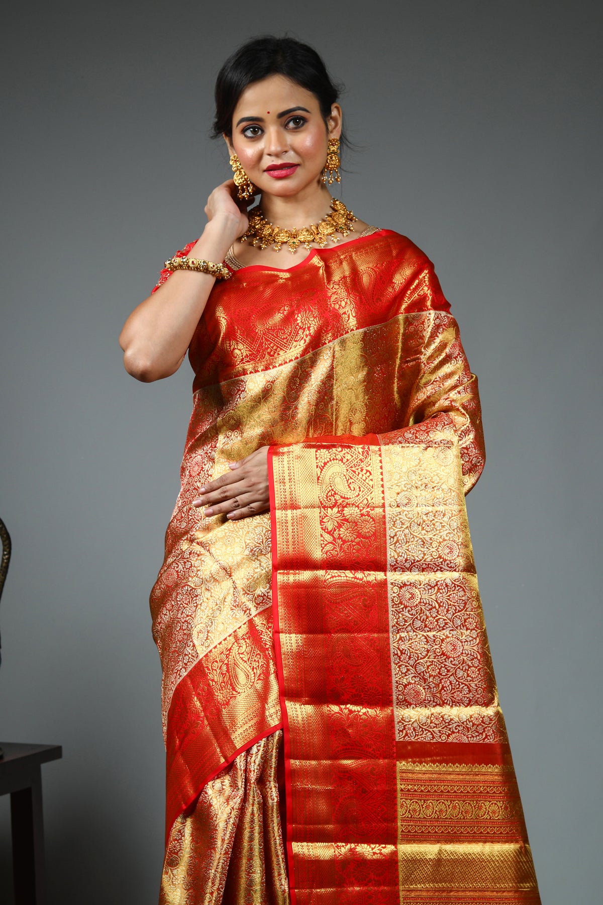 Dual Tone Red Tissue Kanjivaram Saree