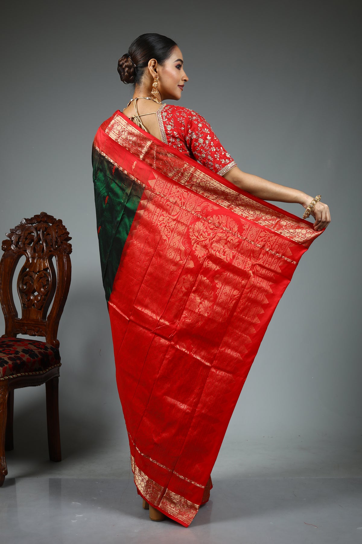 Bottle Green Pure Kanjivaram Silk Saree