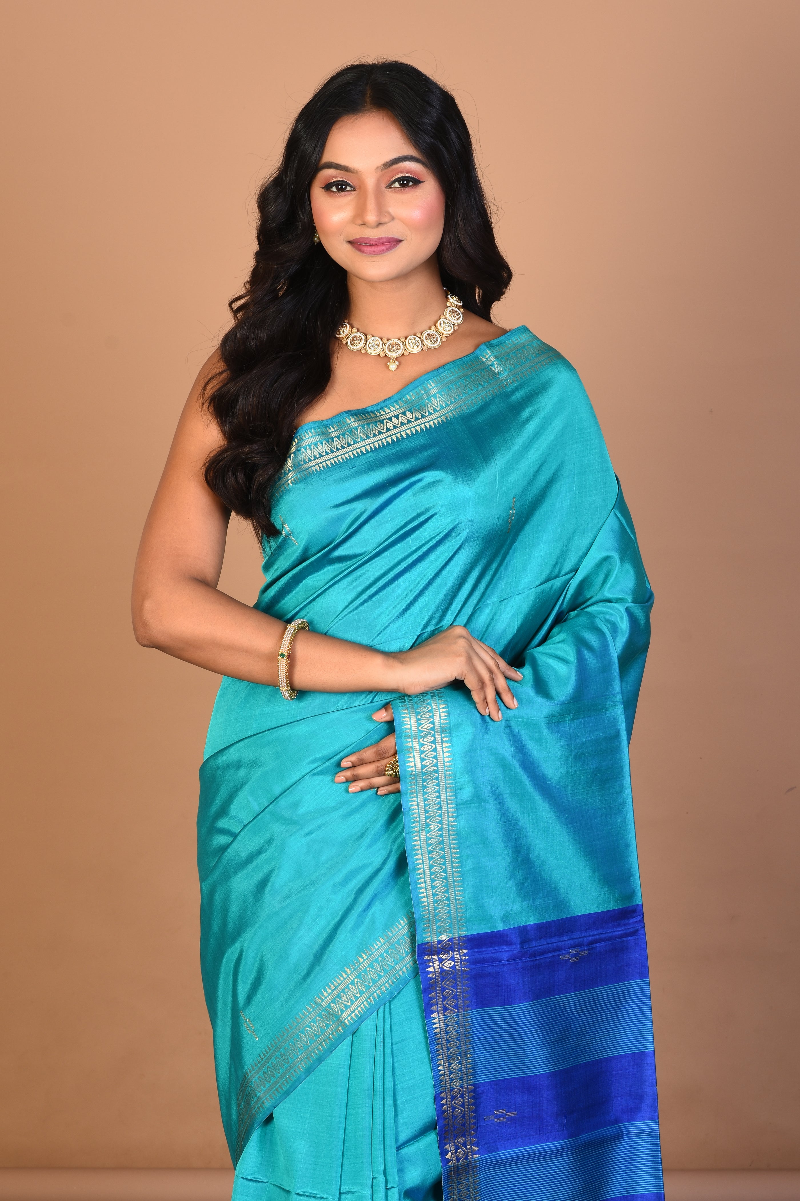 Sea Green Pure Silk Saree with Blouse Piece - Keya Seth Exclusive