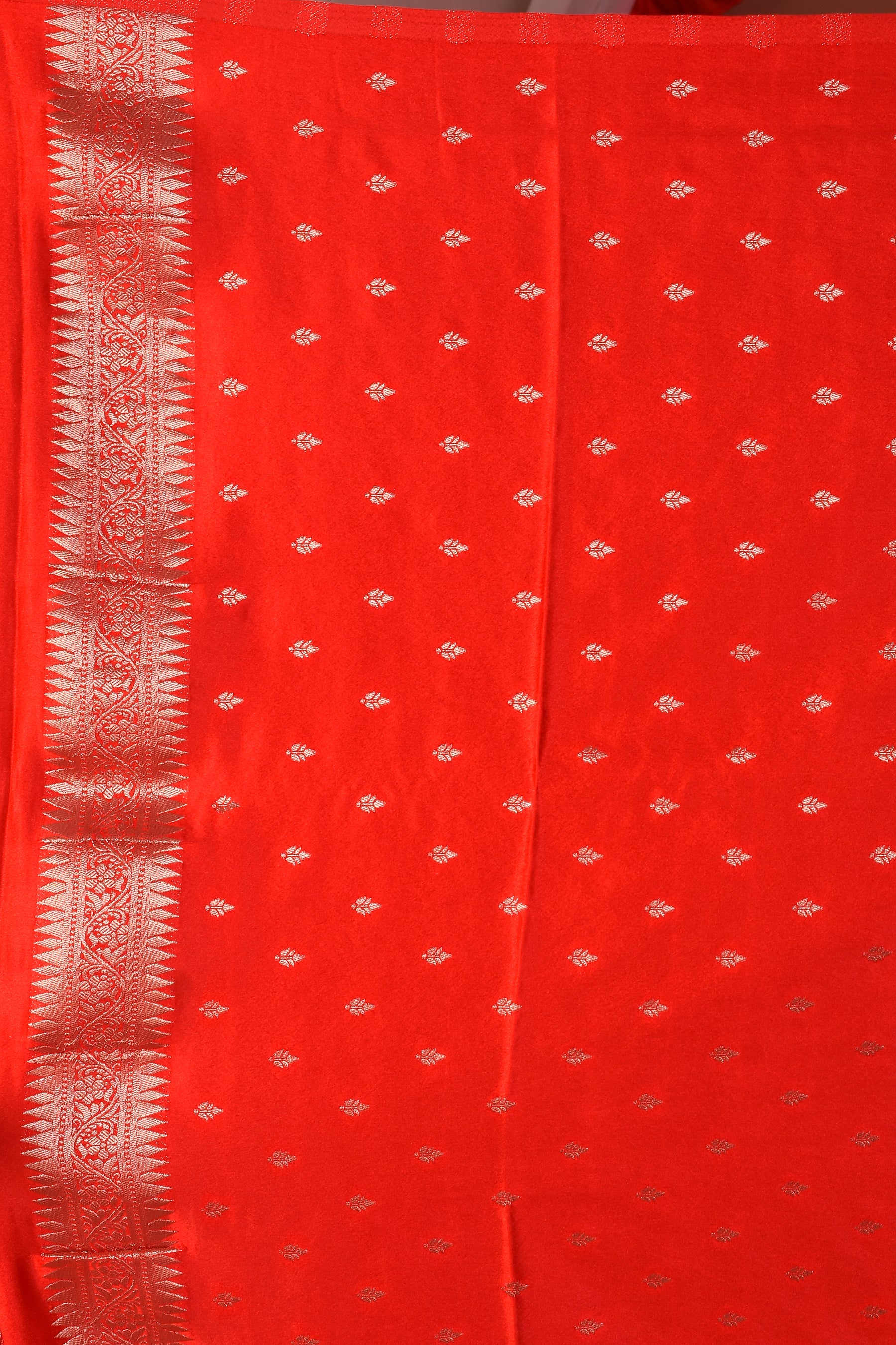 White Blended Mashru Silk Saree - Keya Seth Exclusive