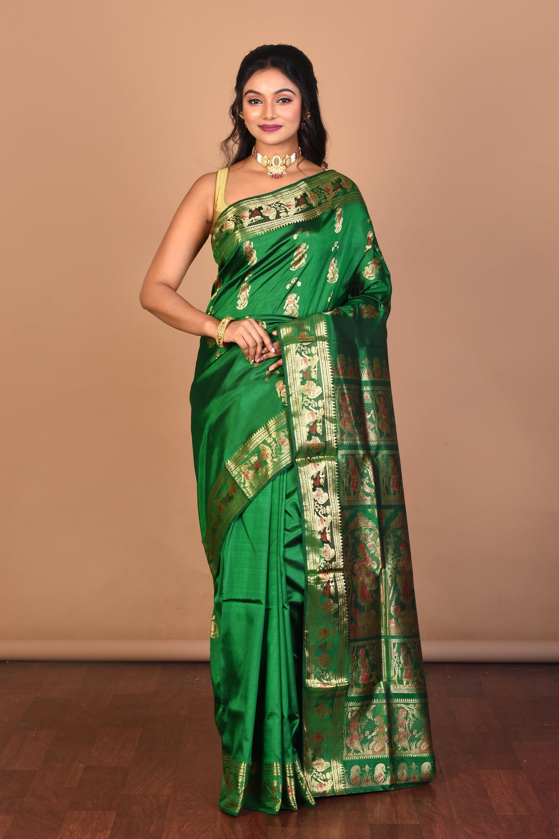 Green Pure Silk Saree with Blouse Piece - Keya Seth Exclusive