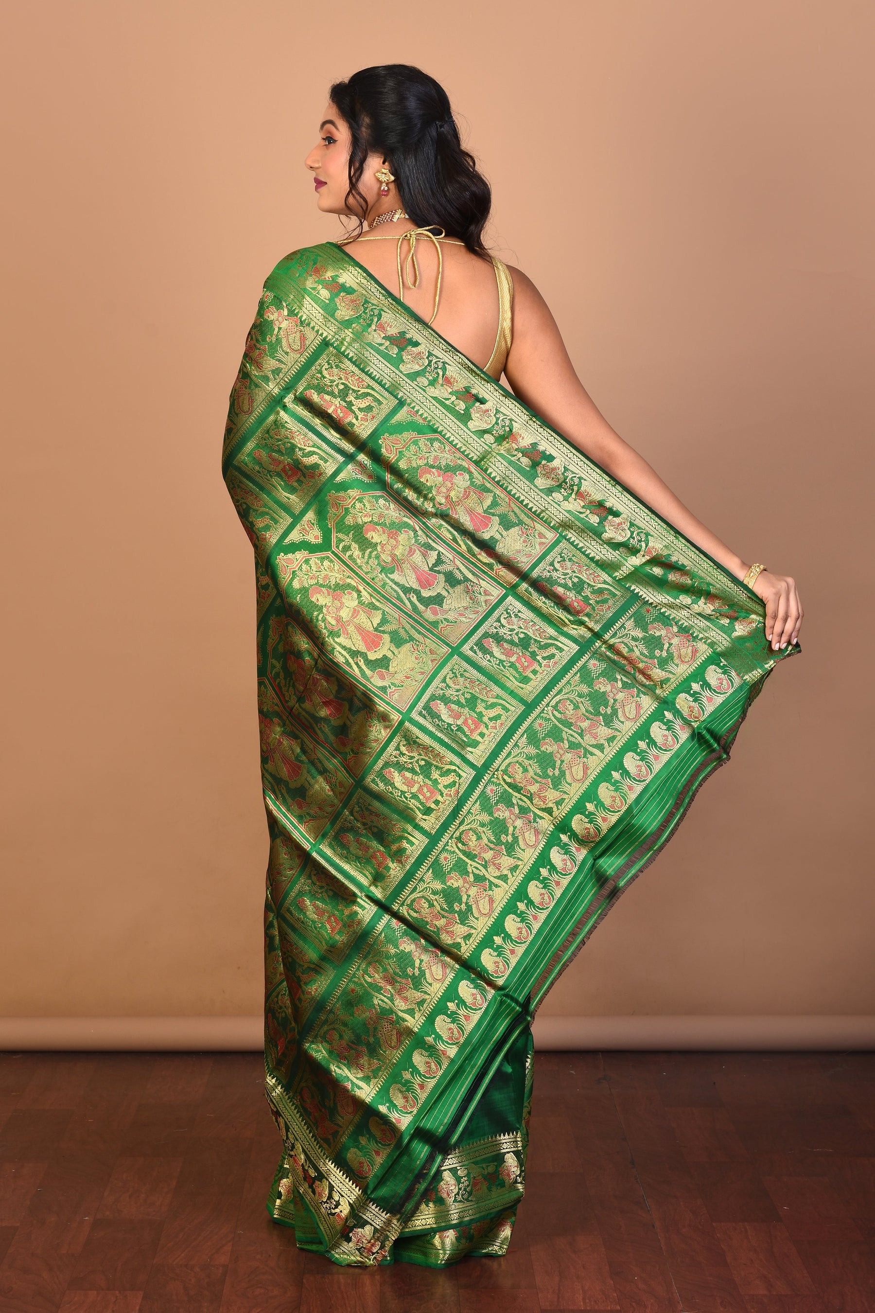 Green Pure Silk Saree with Blouse Piece - Keya Seth Exclusive