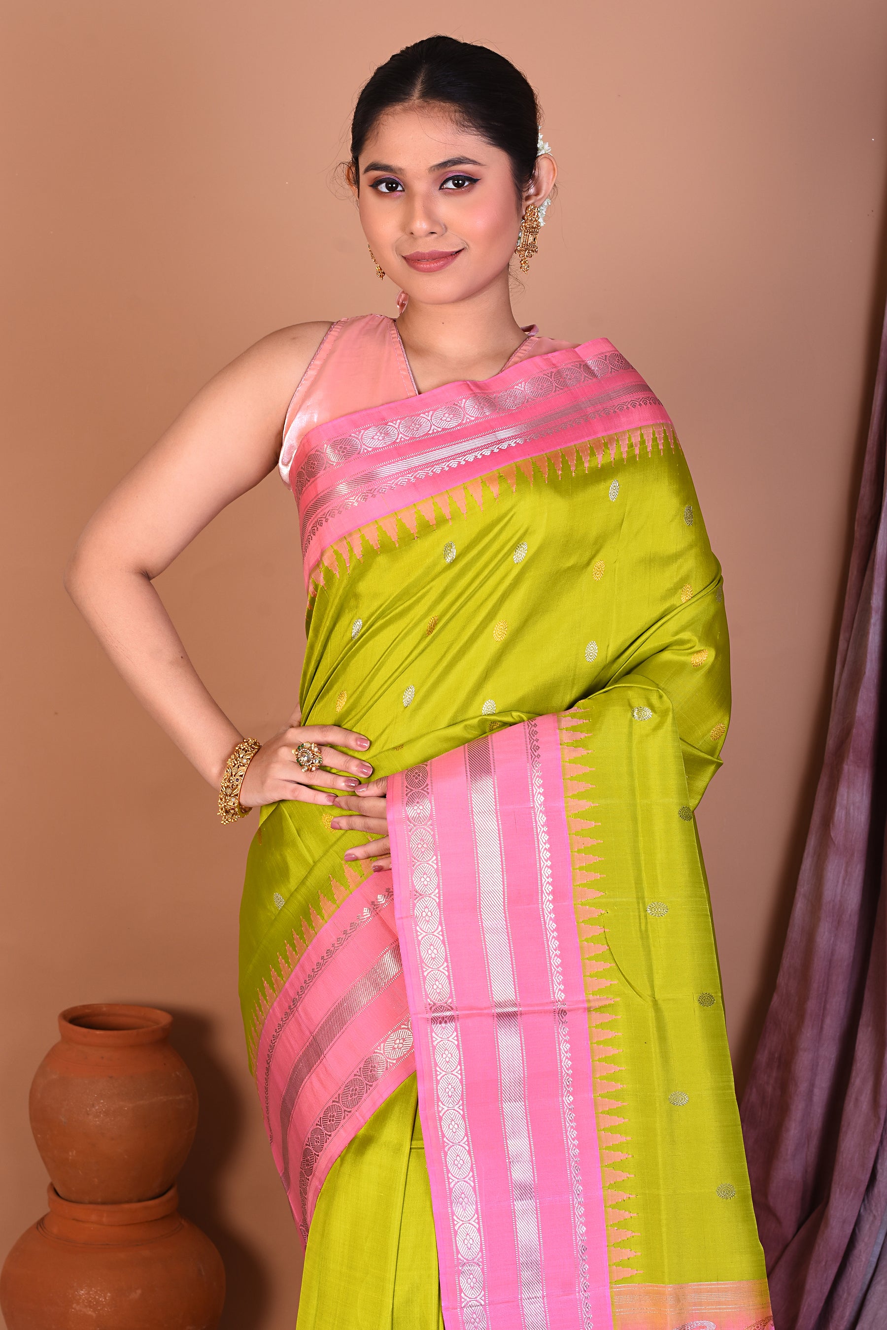 Vibrant Green Pure Gadwal Saree with Light Pink Borders - Keya Seth Exclusive