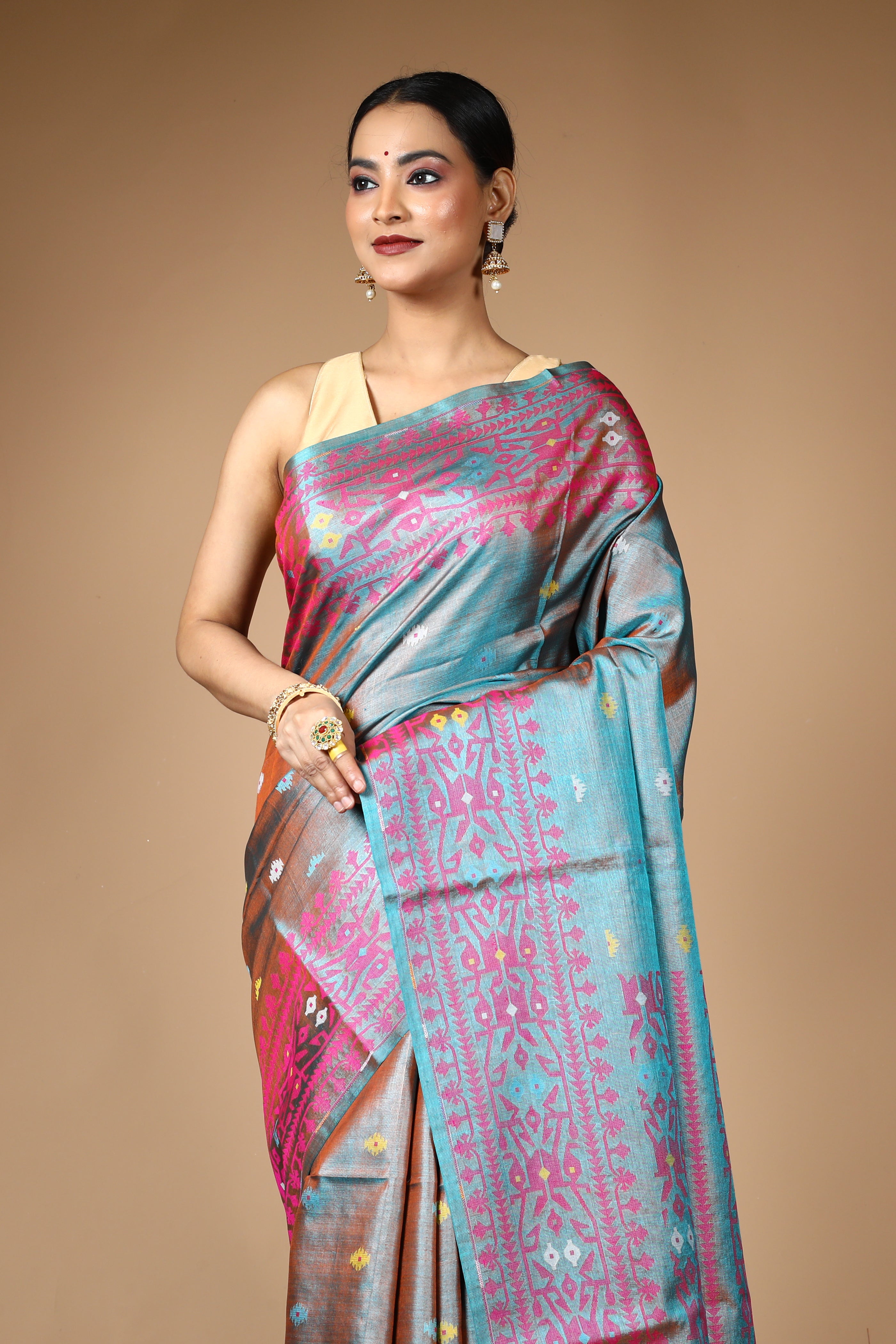 Dual Tone Grey Tussar Saree