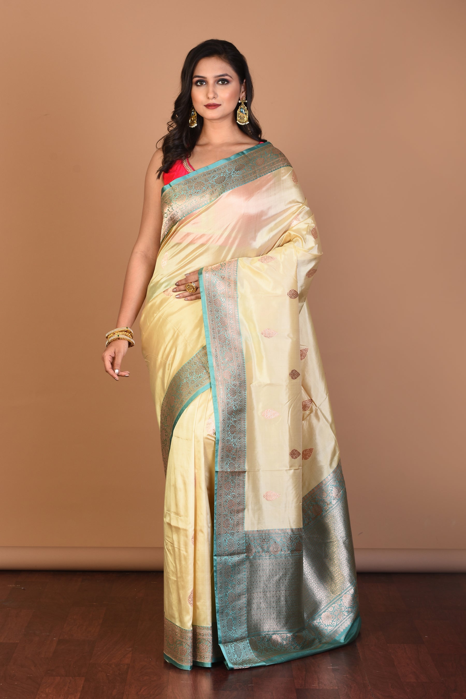 Off-white Pure Katan Silk Saree with Blouse Piece - Keya Seth Exclusive