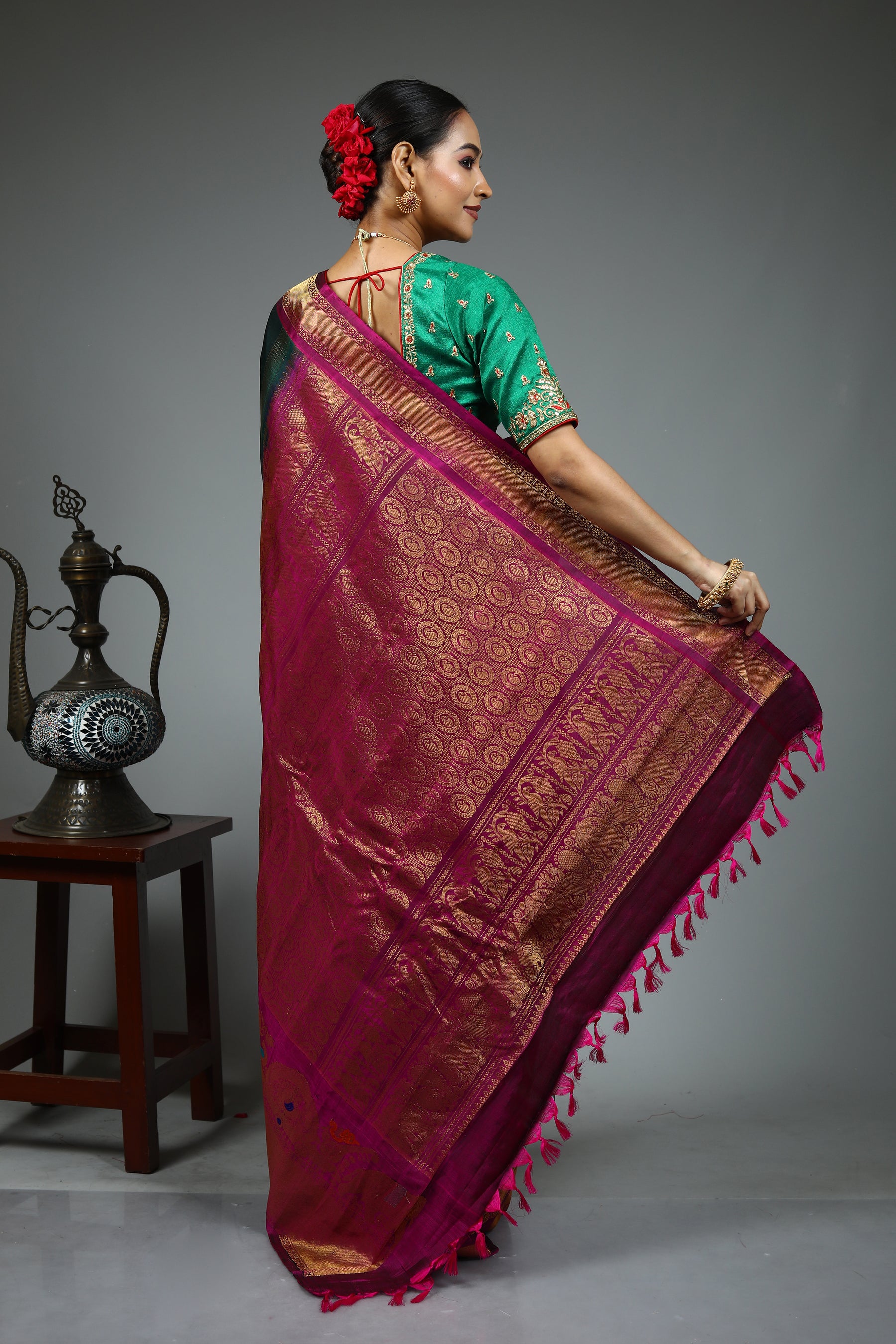 Deep Green Pure Gadwal Saree