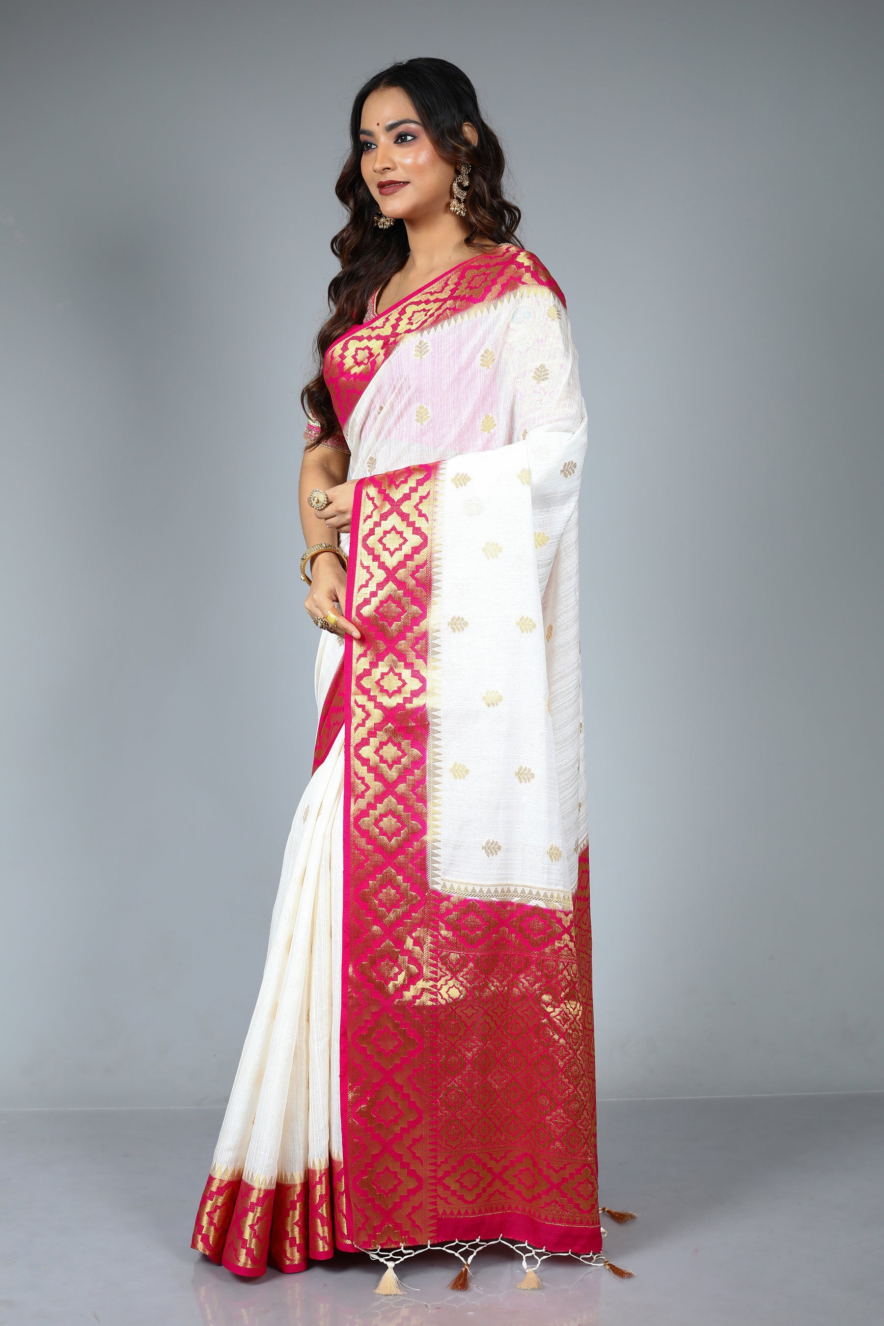 White Blended Matka Saree