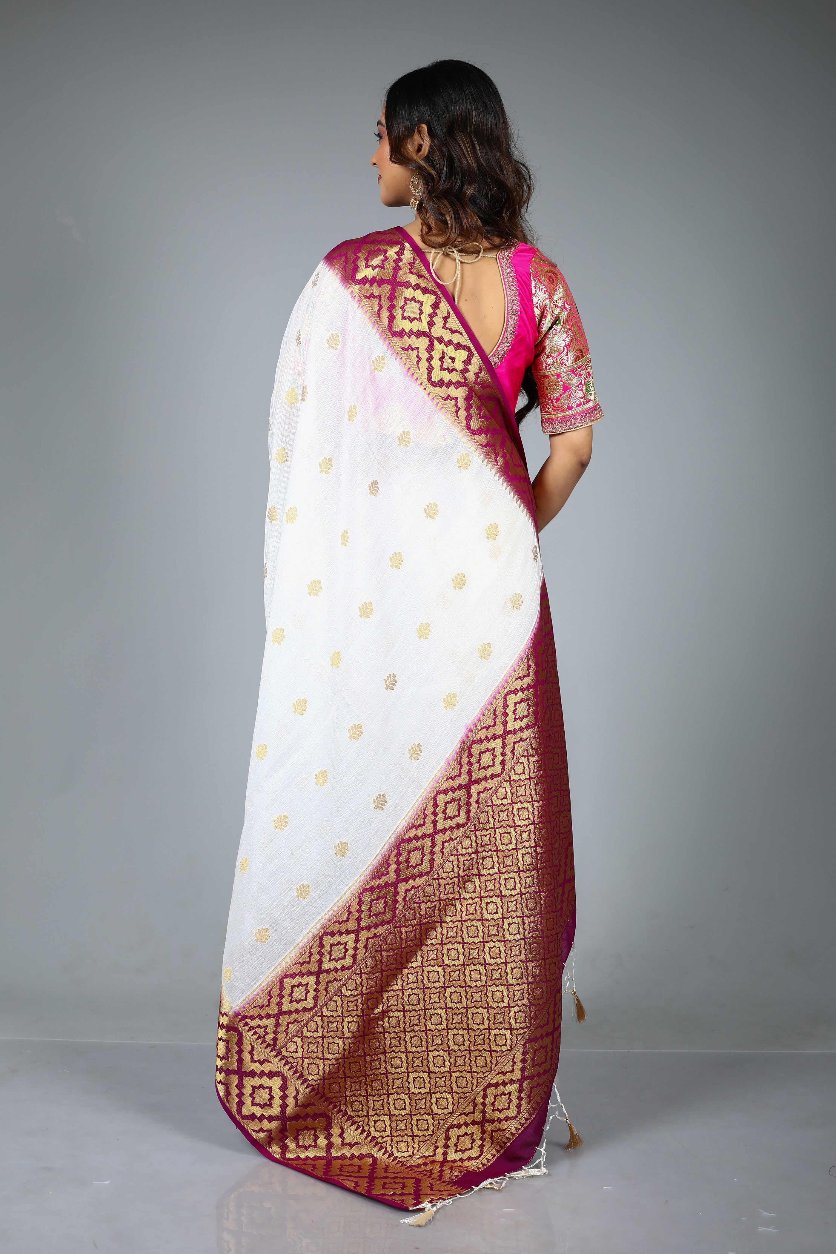 White Blended Matka Saree