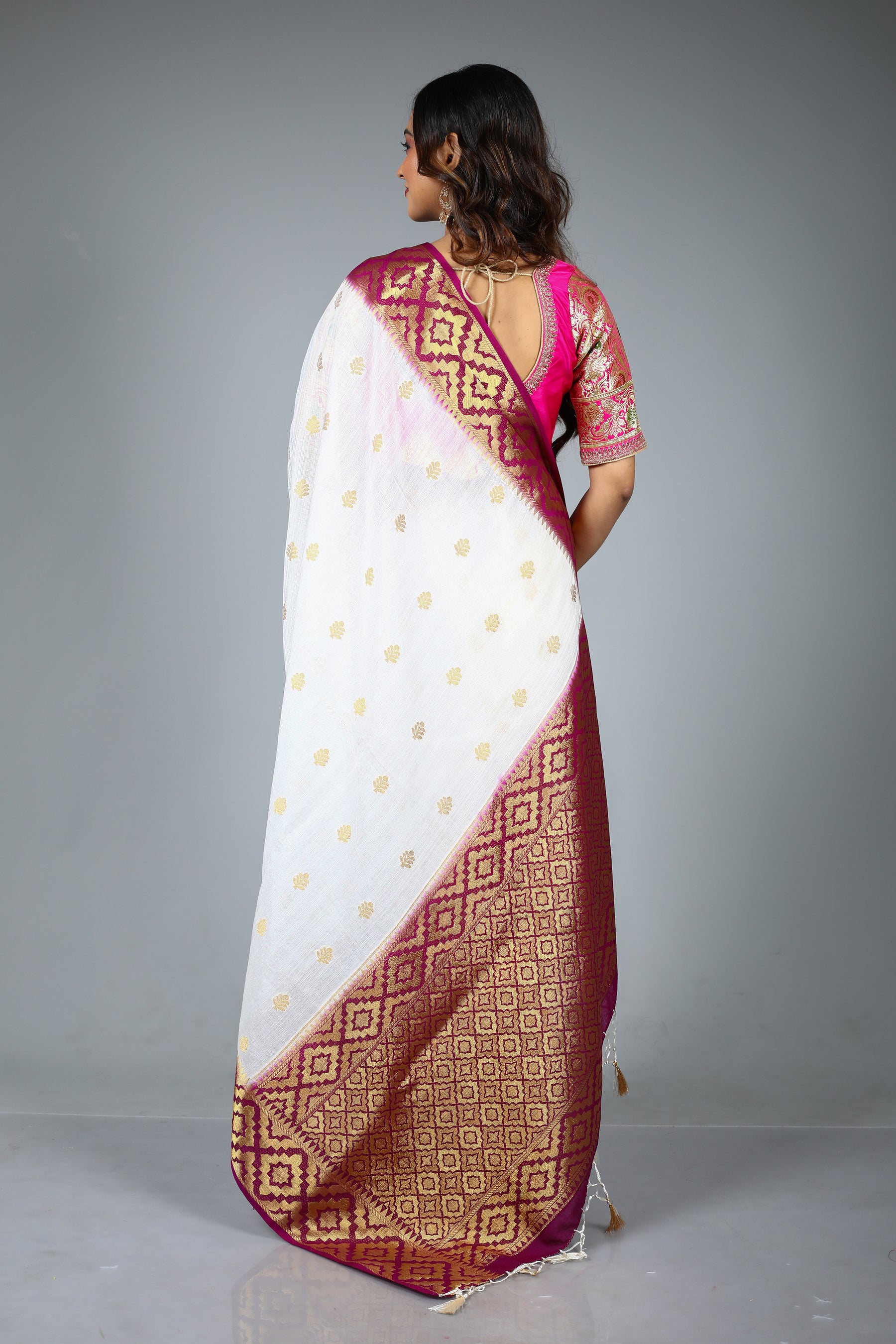 White Blended Matka Saree