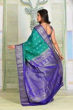 Load image into Gallery viewer, Rama Green Pure Gadwal Saree - Keya Seth Exclusive
