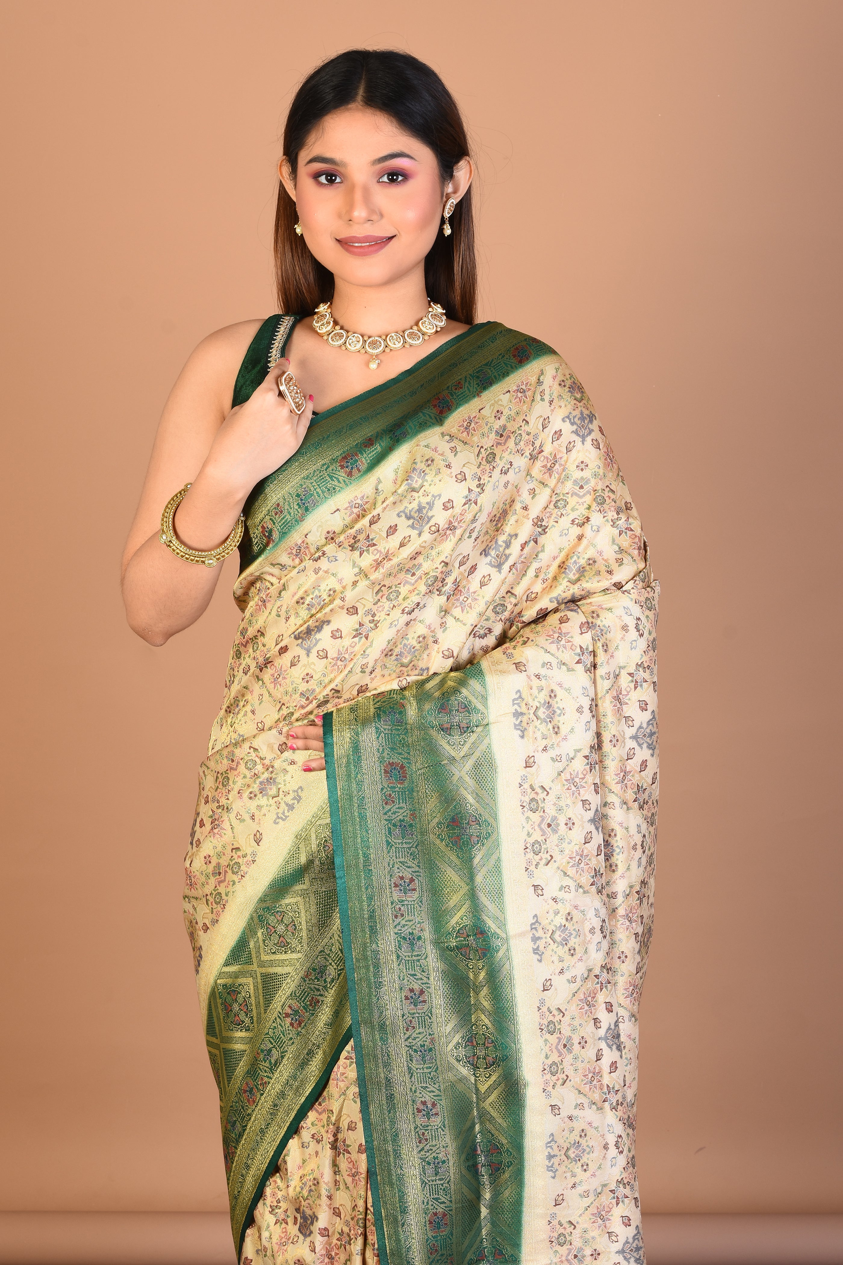 Off-white Blended Art Silk Saree with Blouse Piece - Keya Seth Exclusive