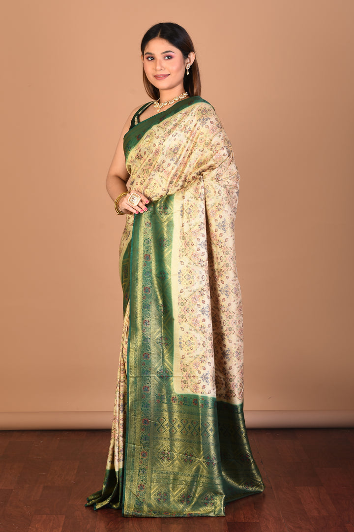 Off-white Blended Art Silk Saree with Blouse Piece - Keya Seth Exclusive