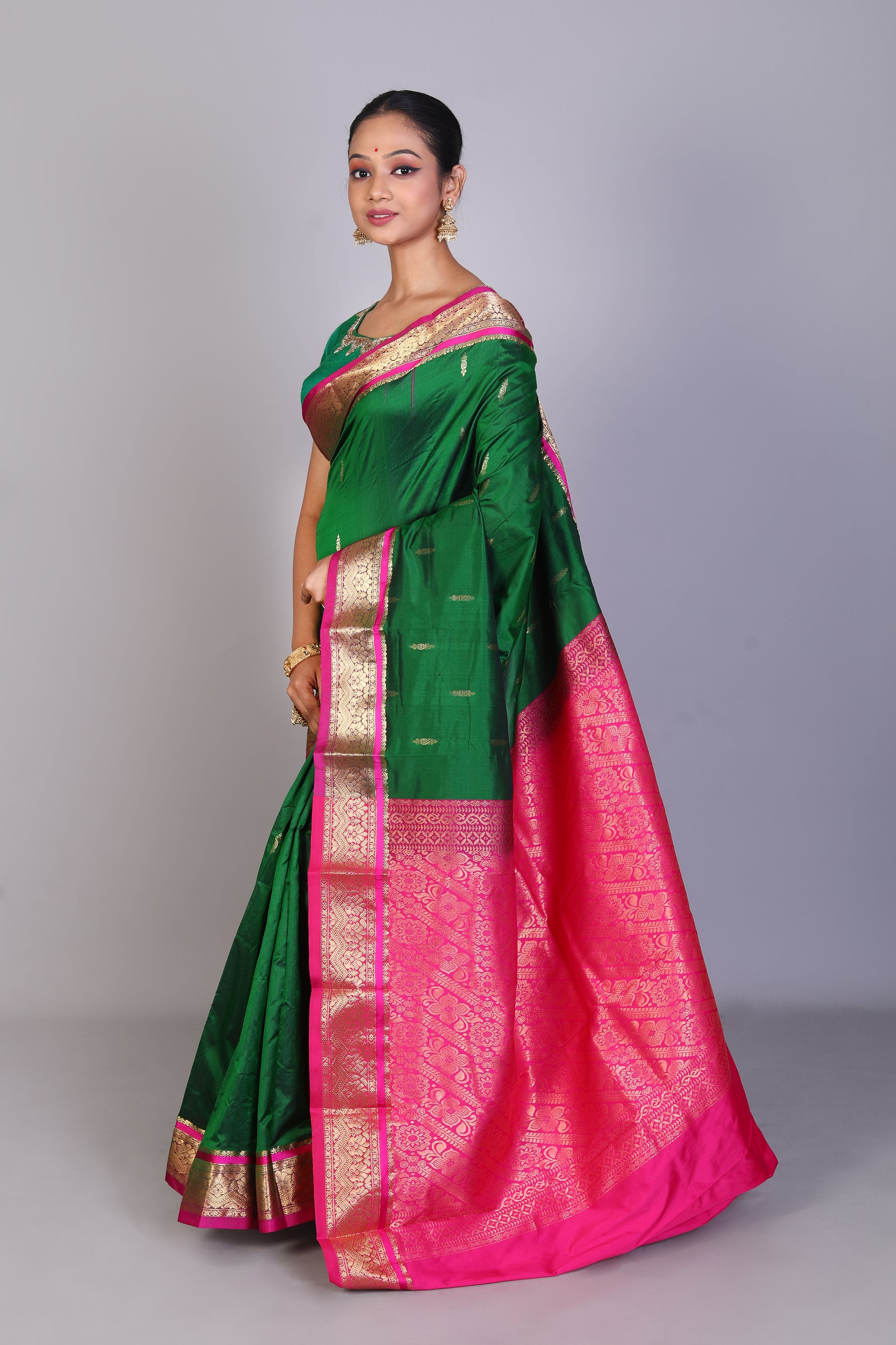 Bottle Green Blended Kanjivaram Saree - Keya Seth Exclusive