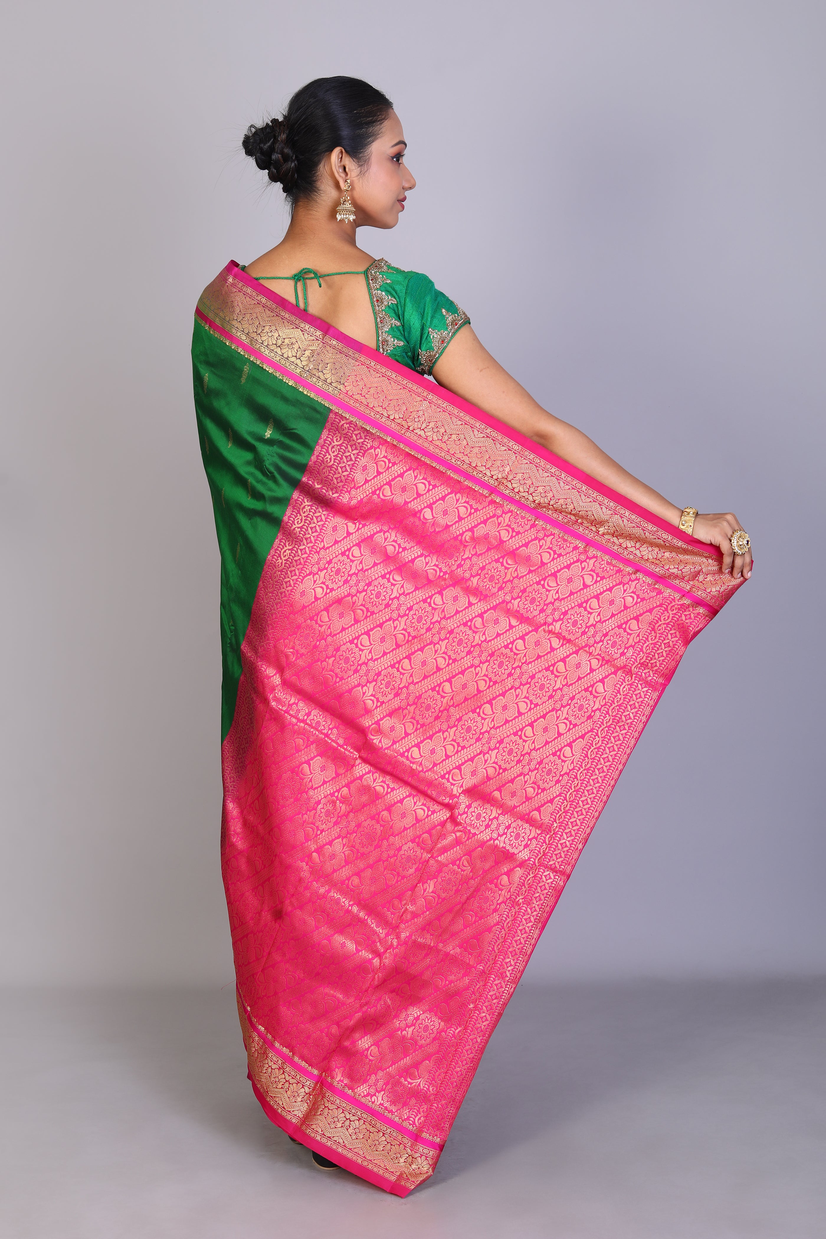 Bottle Green Blended Kanjivaram Saree - Keya Seth Exclusive