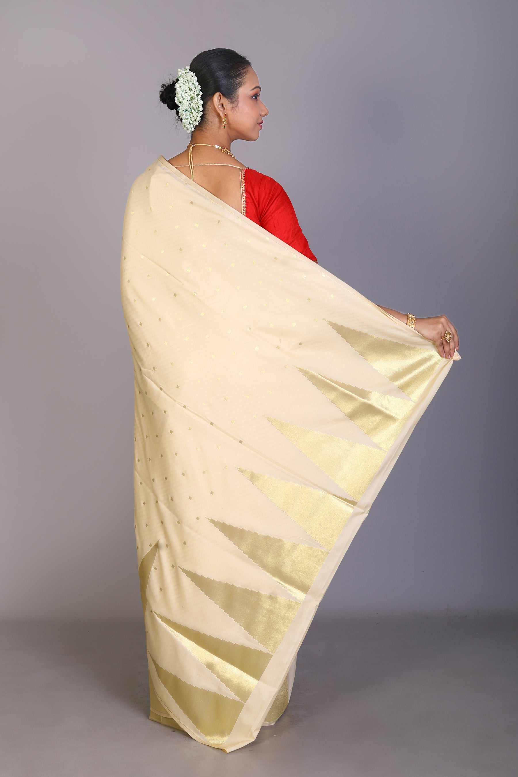 White Blended Silk Saree - Keya Seth Exclusive