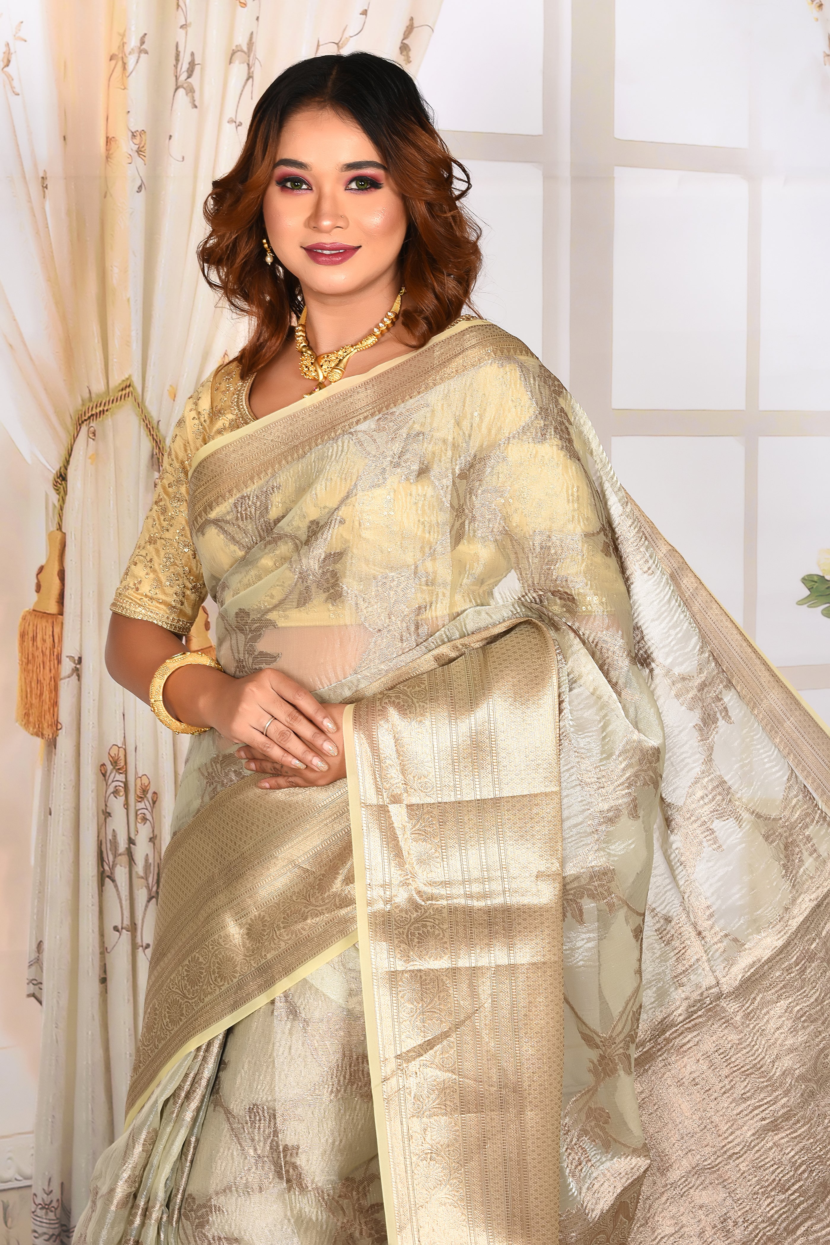 Cream Crushed Tissue Saree - Keya Seth Exclusive