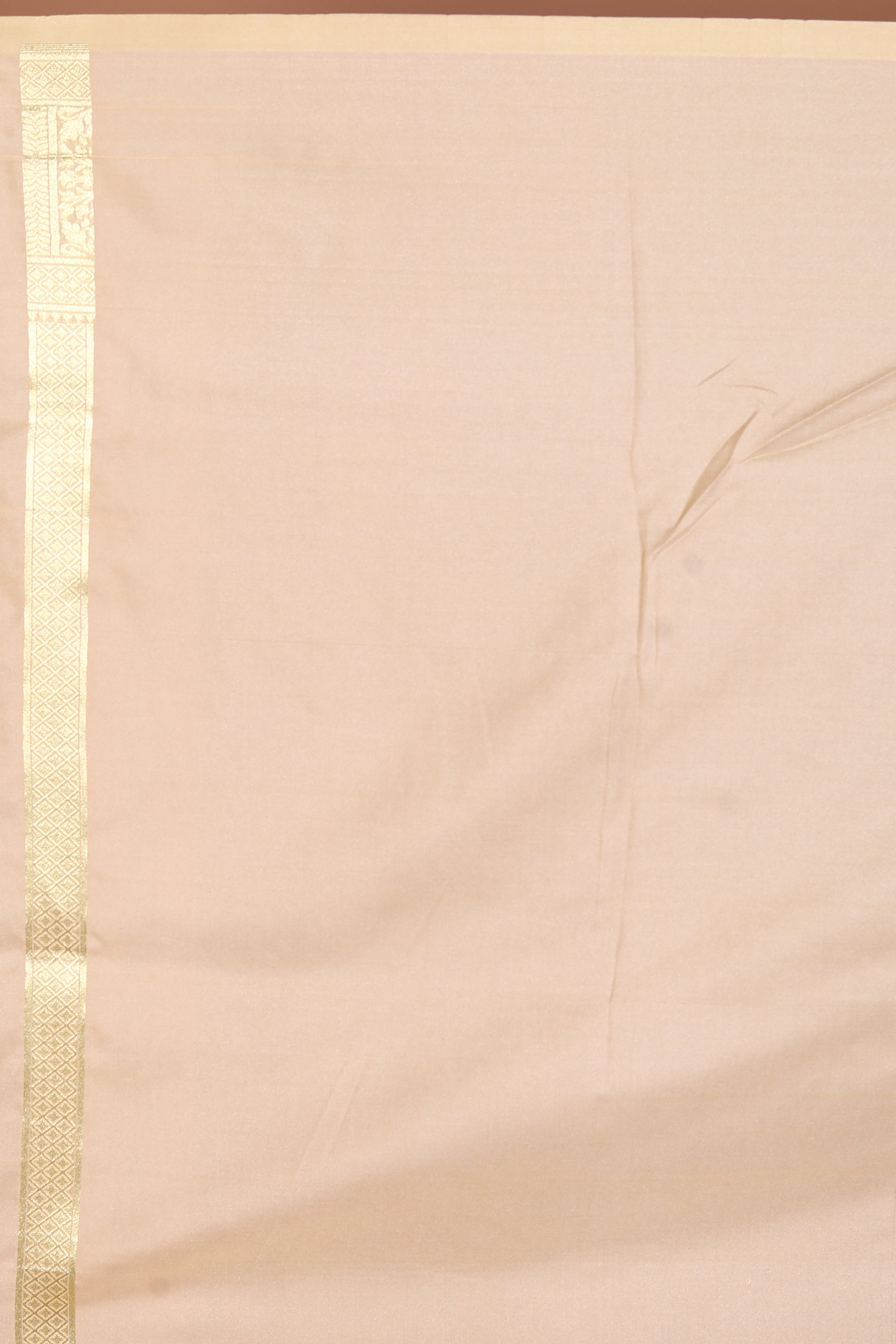 Offwhite Blended Silk Saree - Keya Seth Exclusive