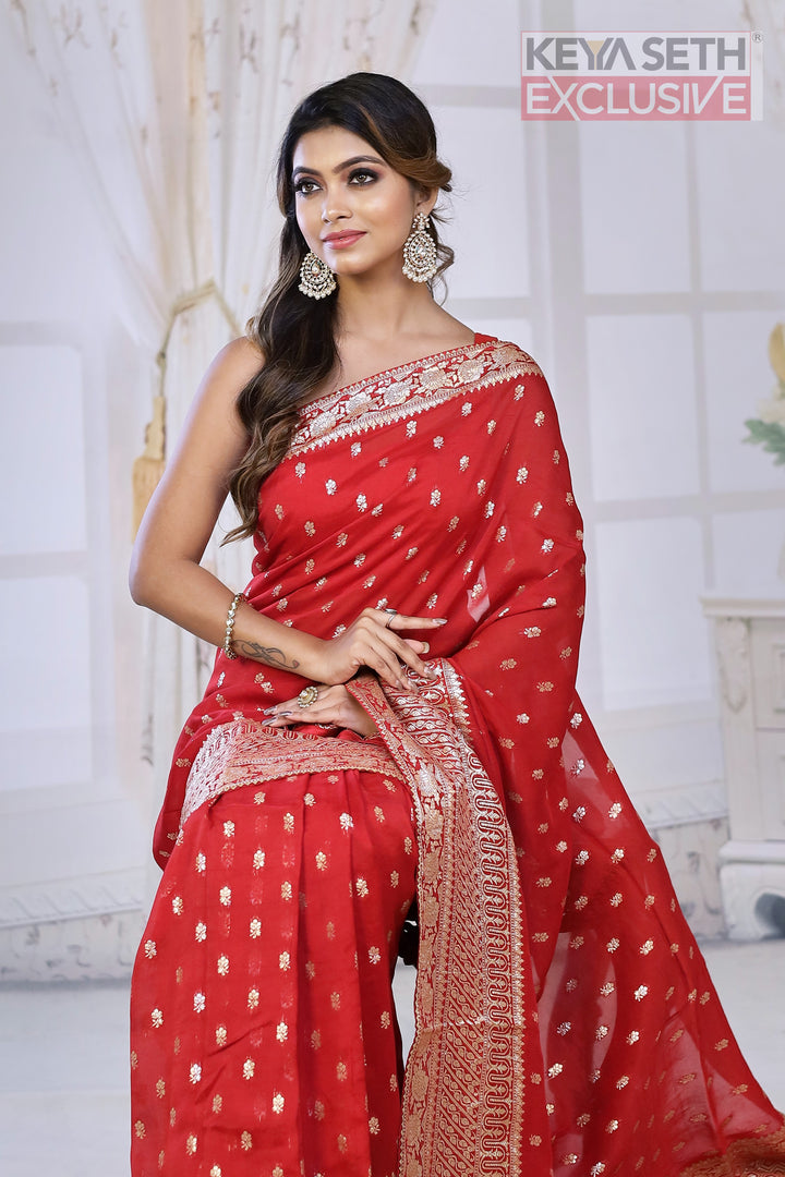 Fashionable Red Khaddi Saree with Brocade Borderds - Keya Seth Exclusive