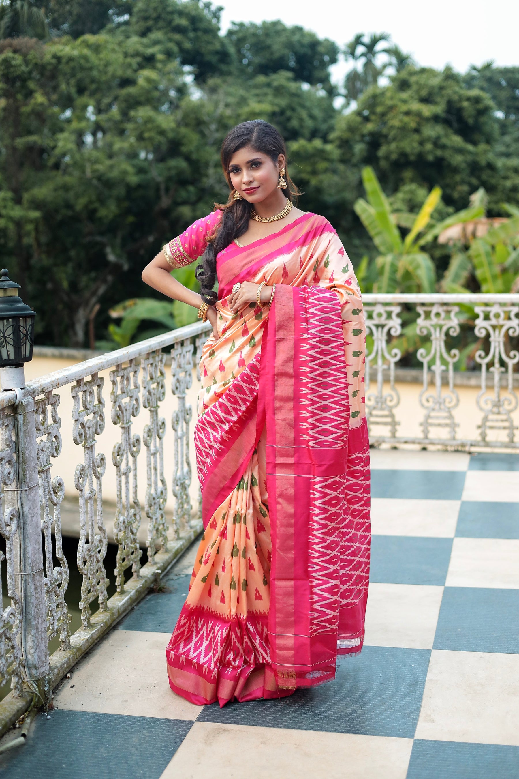 Peach and Pink Pure Ikkat Silk Saree - Keya Seth Exclusive