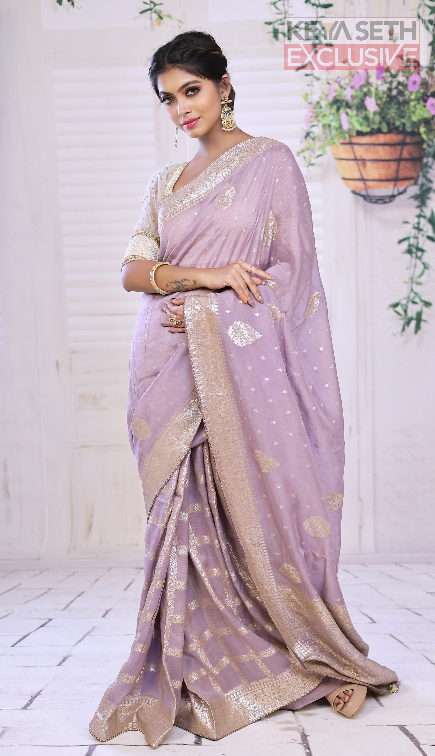 Featherlight Double Tone Mauve Khaddi Silk Saree - Keya Seth Exclusive