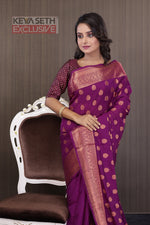 Load image into Gallery viewer, Magenta Matka Saree with Brocade Border - Keya Seth Exclusive
