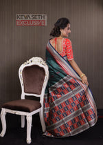 Load image into Gallery viewer, Dark Green Bomkai Tussar Saree - Keya Seth Exclusive
