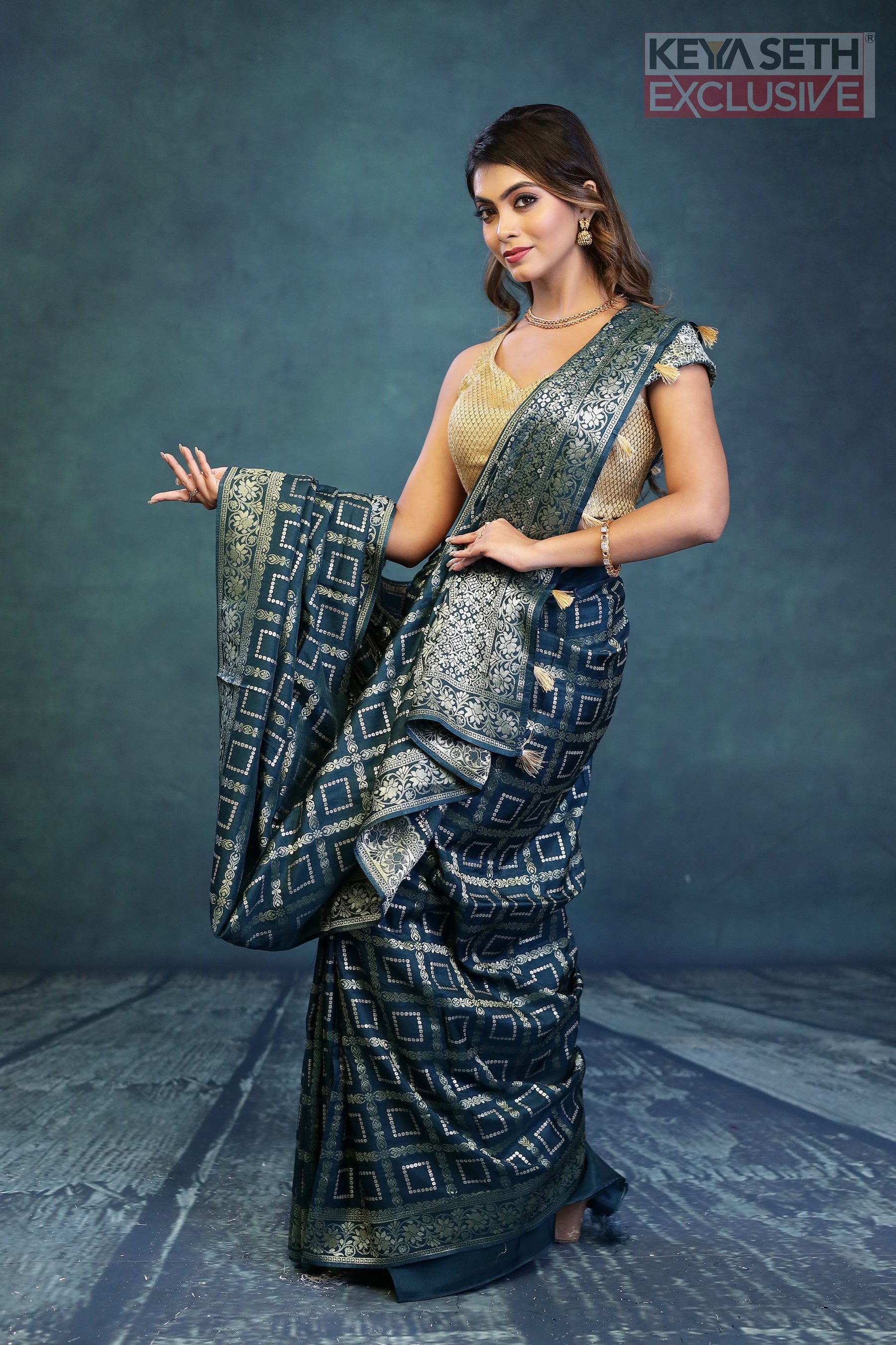 Deep Green Dola Silk Saree - Keya Seth Exclusive