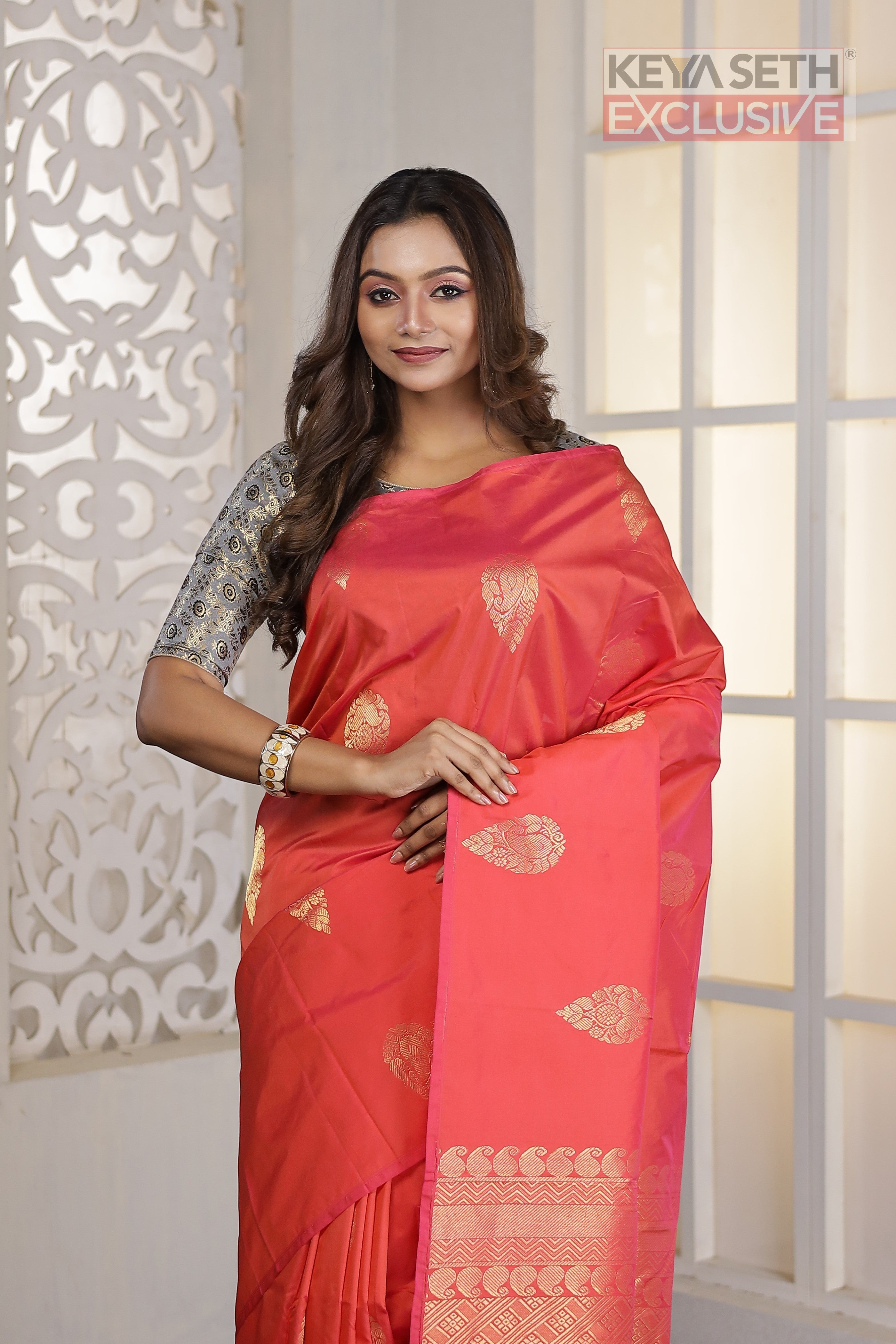 Double Tone Pink Borderless Kanjivaram Silk Saree - Keya Seth Exclusive