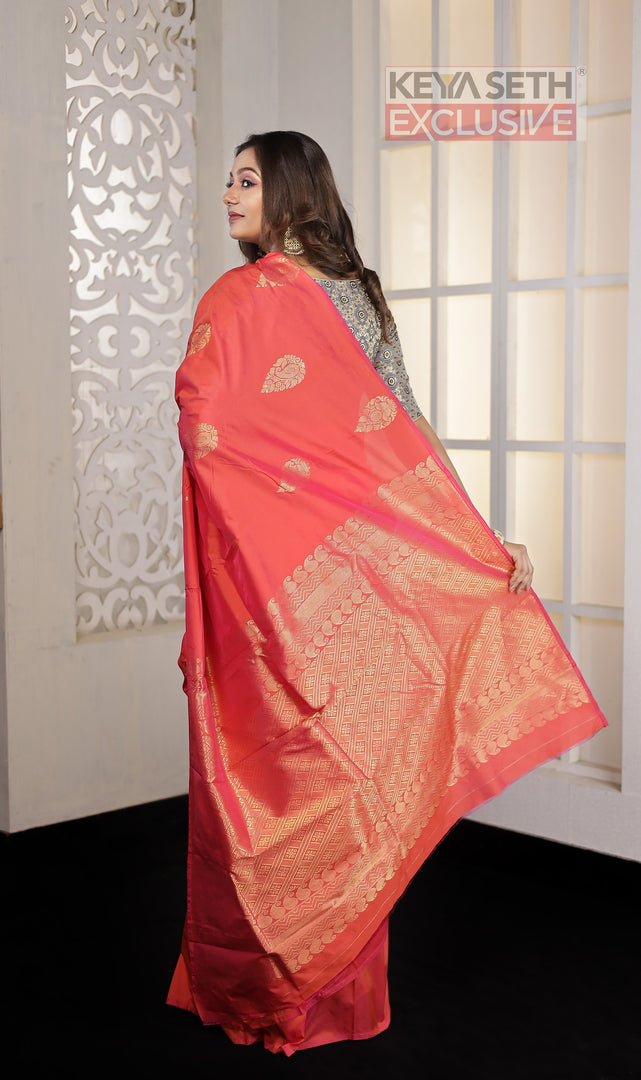 Double Tone Pink Borderless Kanjivaram Silk Saree - Keya Seth Exclusive