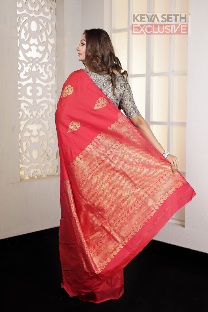 Red Borderless Kanjivaram Silk Saree - Keya Seth Exclusive
