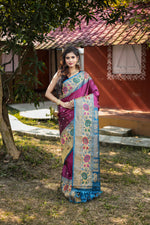 Load image into Gallery viewer, Magenta Pure Gadwal Saree - Keya Seth Exclusive