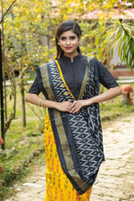 Load image into Gallery viewer, Yellow and Black Pure Ikkat Silk Saree - Keya Seth Exclusive
