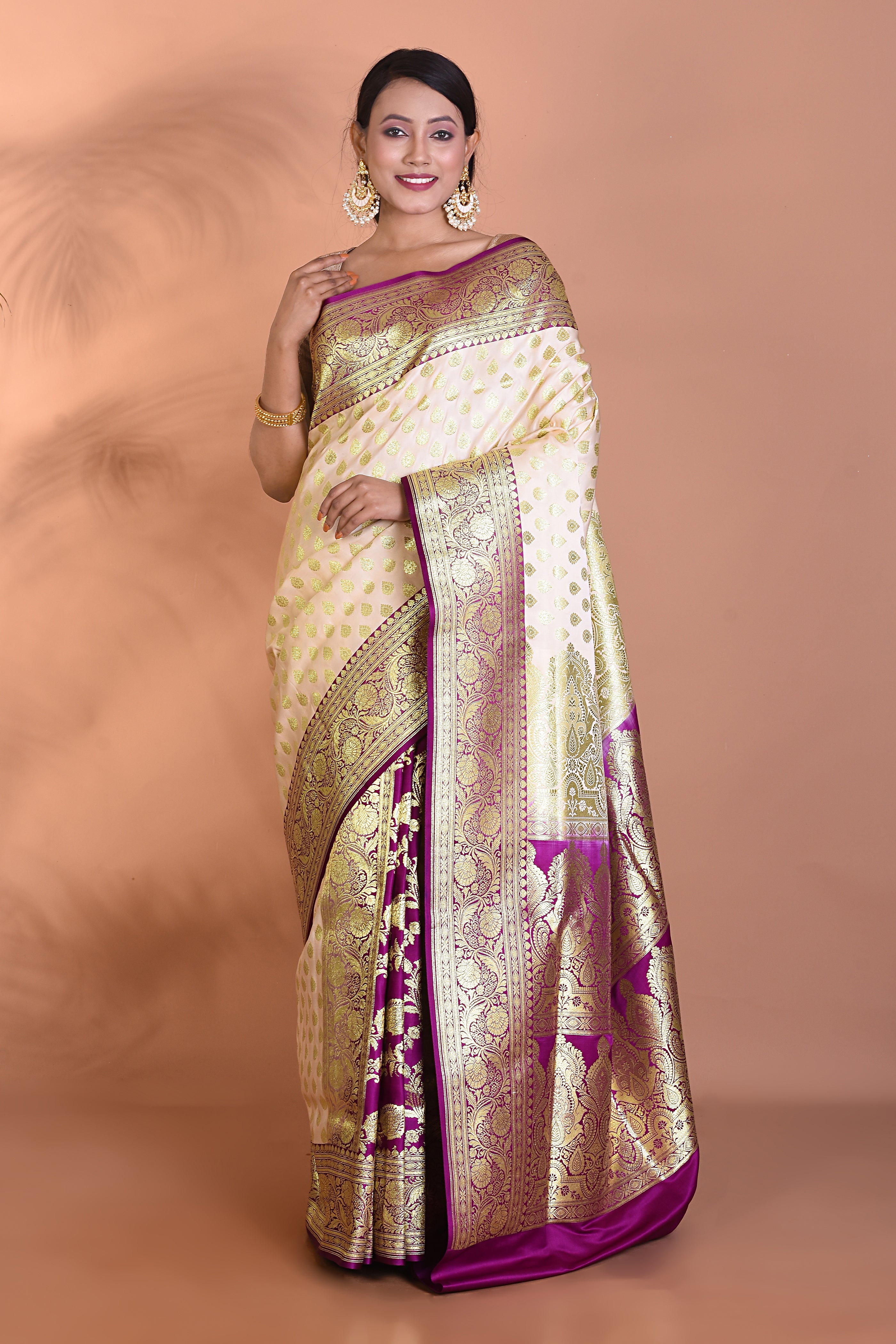 White and Purple Patli Pallu Banarasi Saree - Keya Seth Exclusive