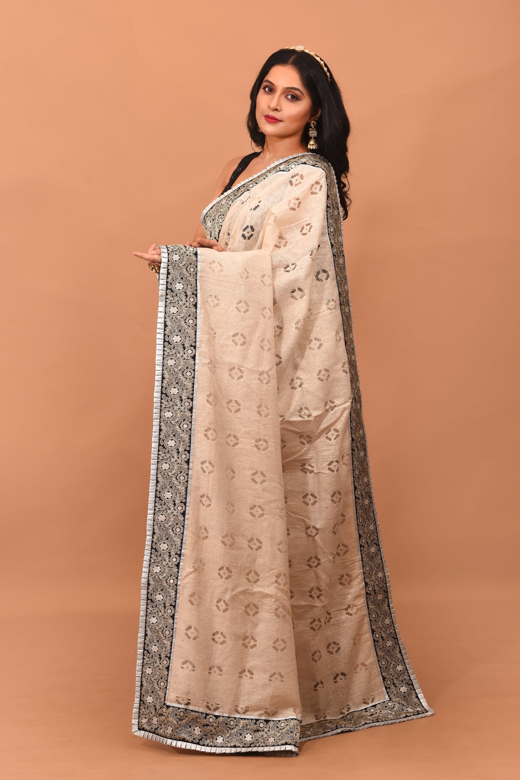 Designer White Blended Silk Saree - Keya Seth Exclusive