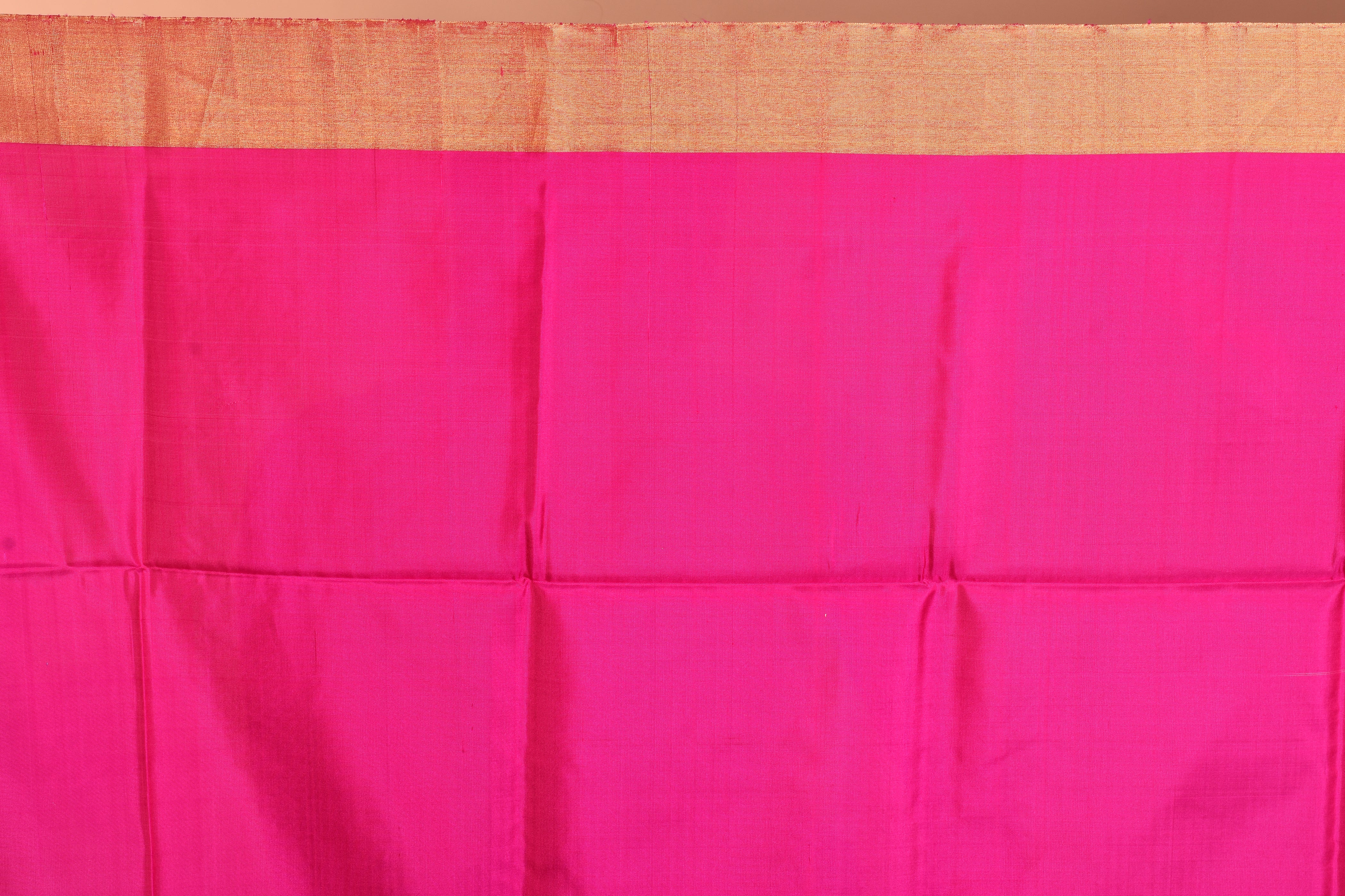 Beautiful Pure Offwhite Ikkat Silk Saree - Keya Seth Exclusive