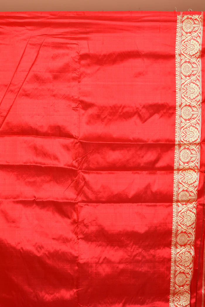 Red Pure Silk Saree with Blouse Piece - Keya Seth Exclusive