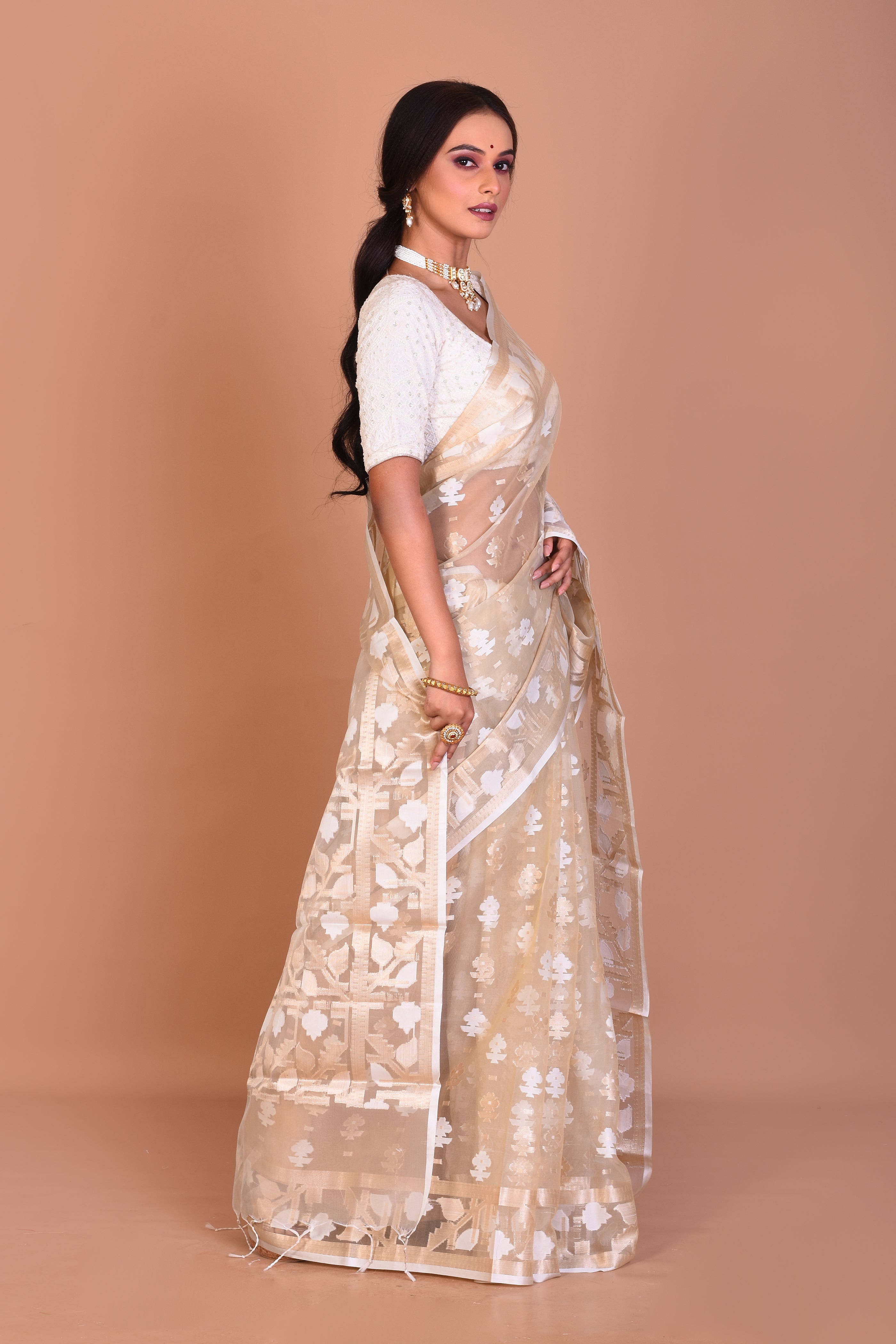 Off-white Blended Organza Saree with Blouse Piece - Keya Seth Exclusive