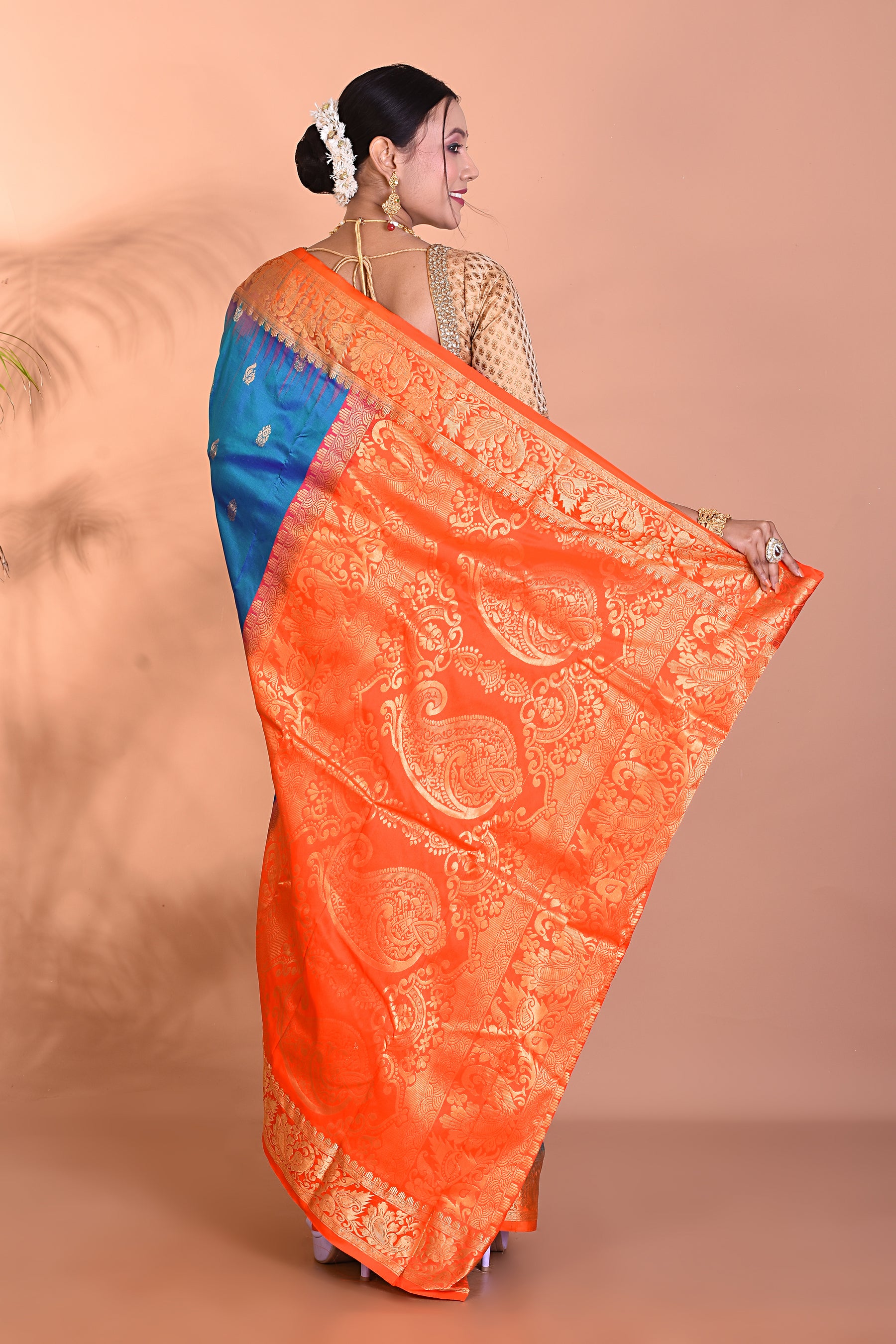 Gorgeous Blue Dual Tone Kanjivaram Saree - Keya Seth Exclusive