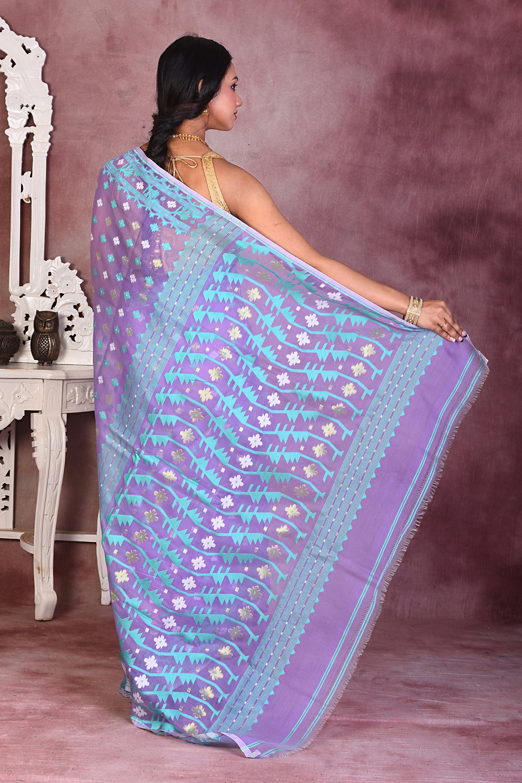 Beautiful Mauve Jamdani Saree - Keya Seth Exclusive