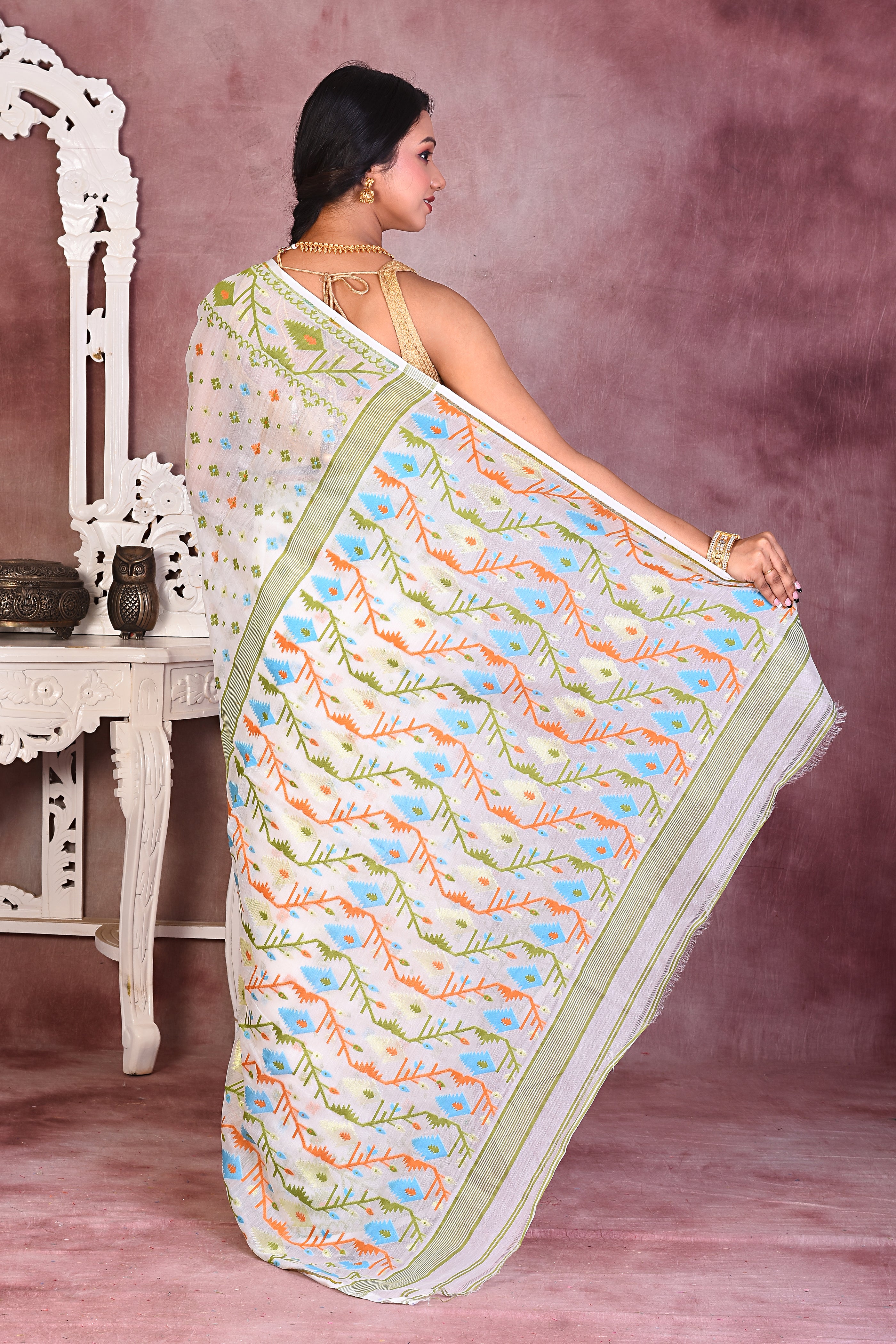 Beautiful White Jamdani Saree - Keya Seth Exclusive