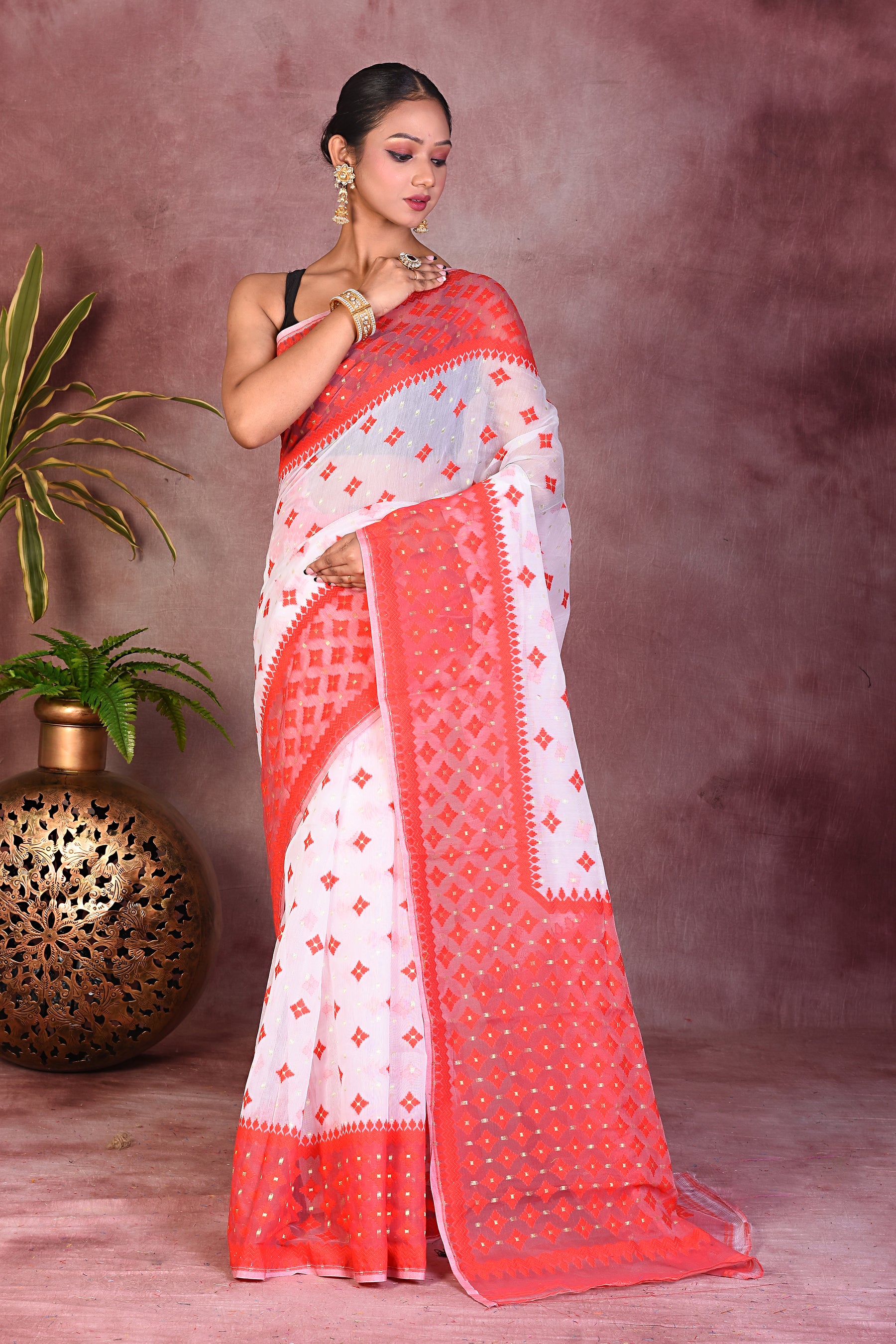 Elegant White Jamdani Saree - Keya Seth Exclusive