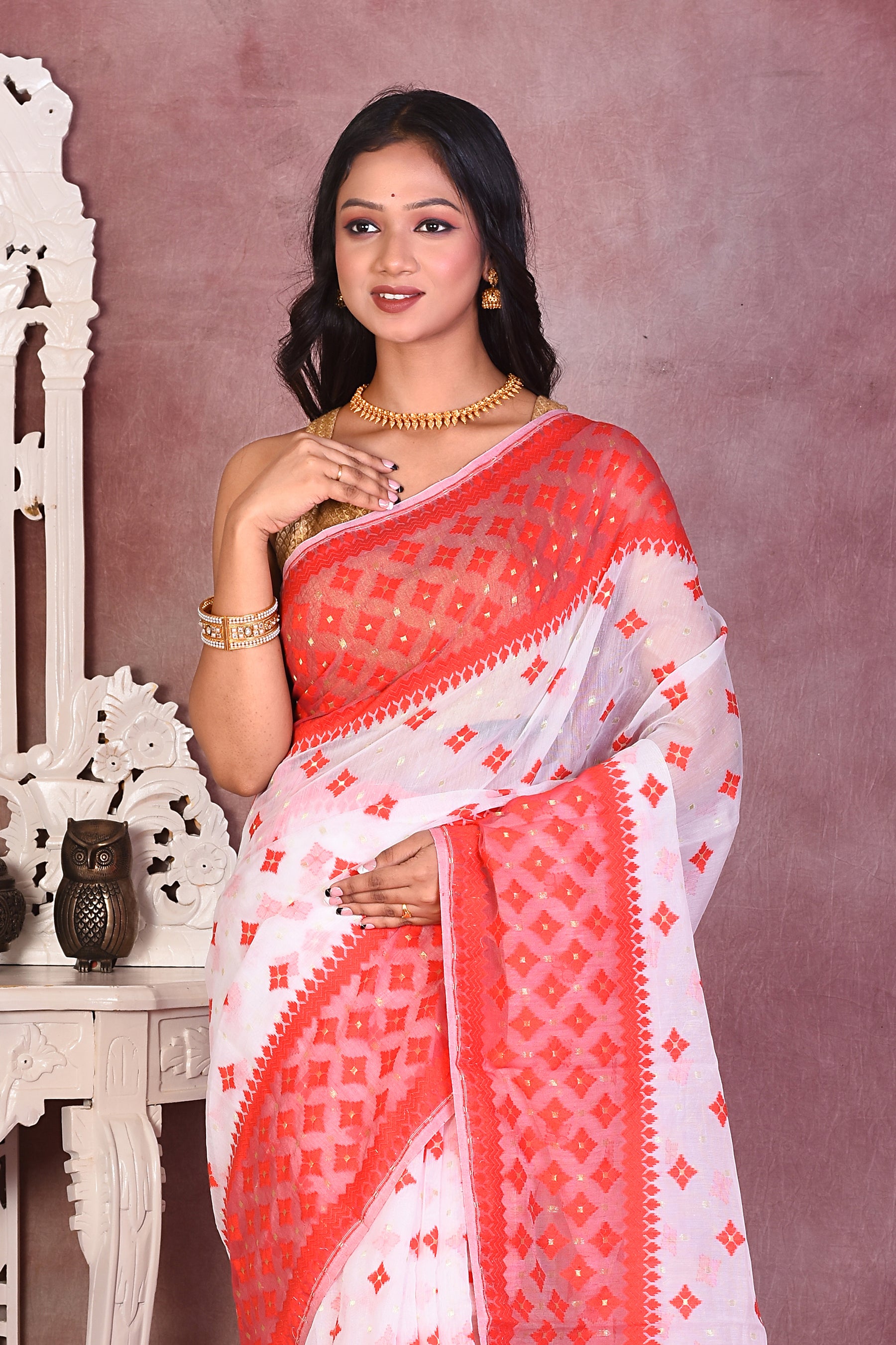 Beautiful White Jamdani Saree - Keya Seth Exclusive