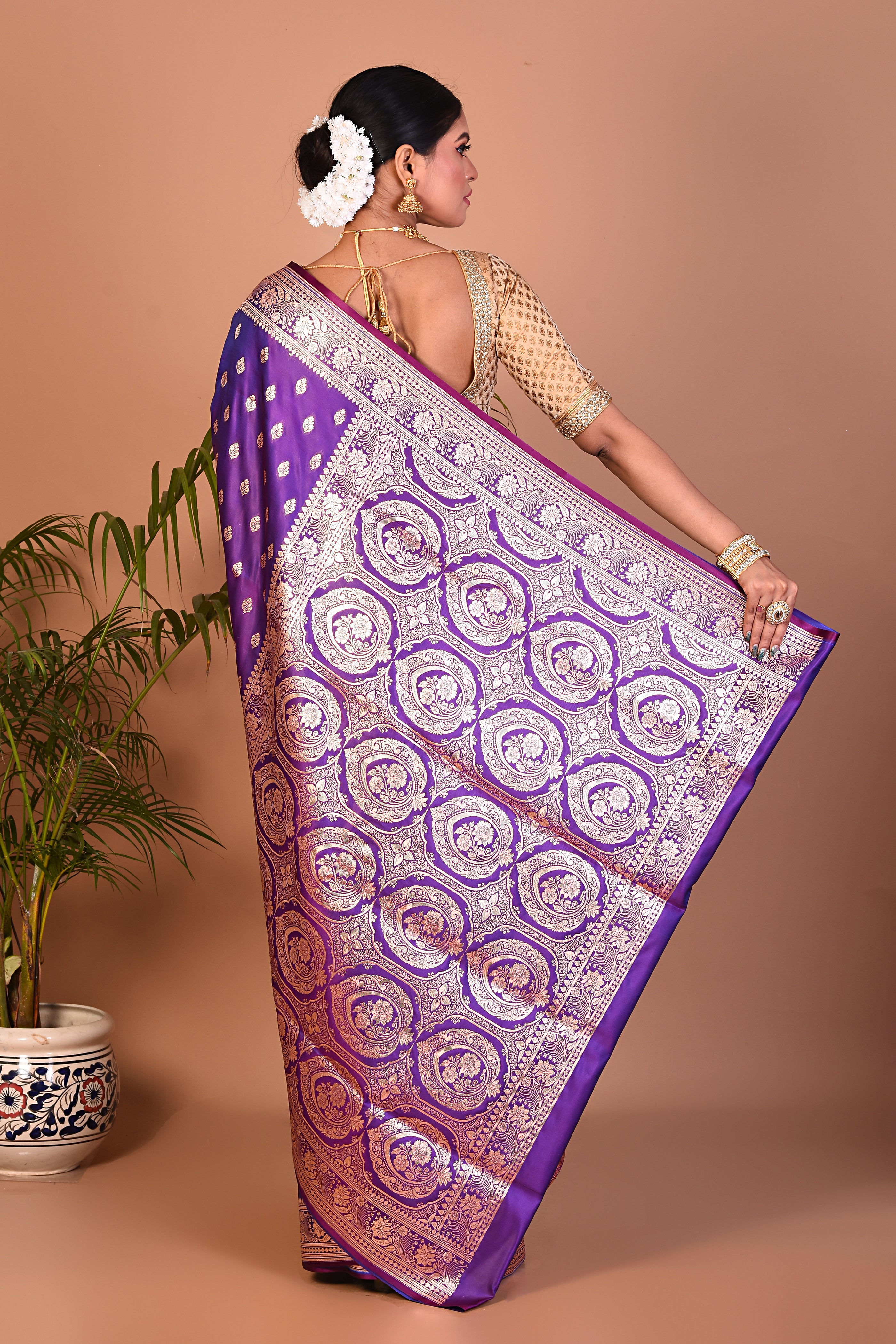 Lightweight Lilac Banarasi Saree - Keya Seth Exclusive