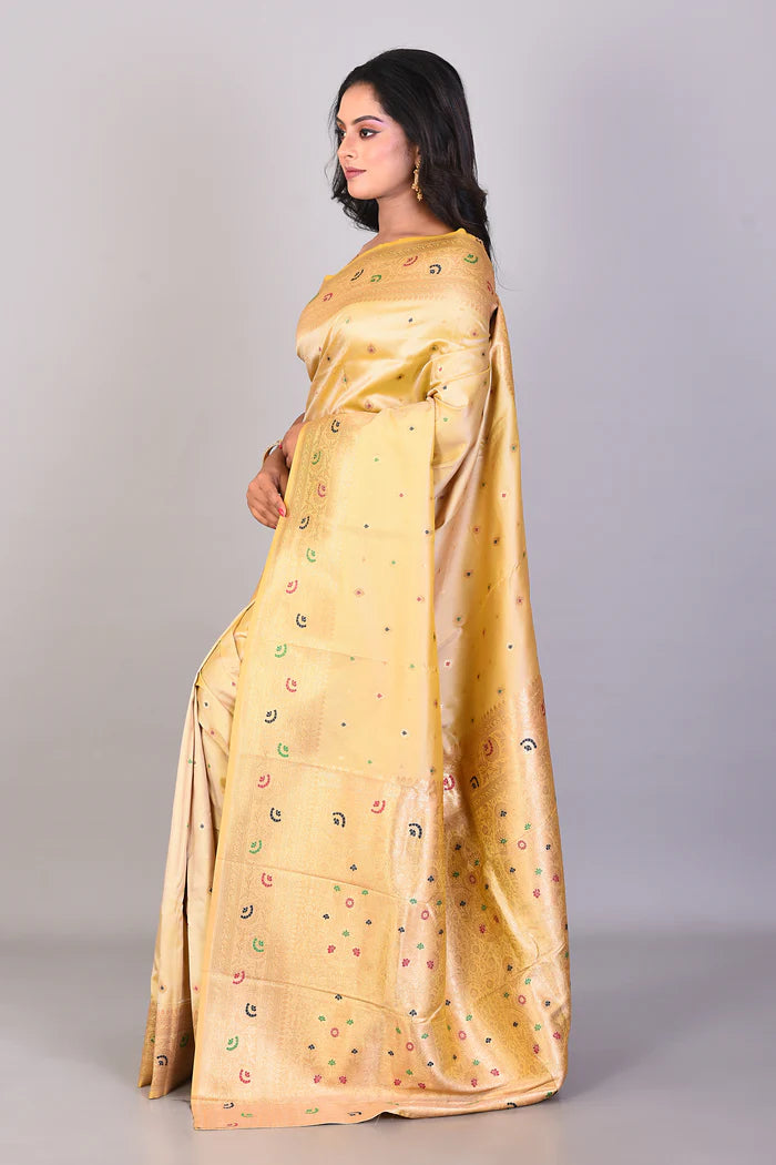 OffWhite Blended Kanjivaram Silk Saree - Keya Seth Exclusive