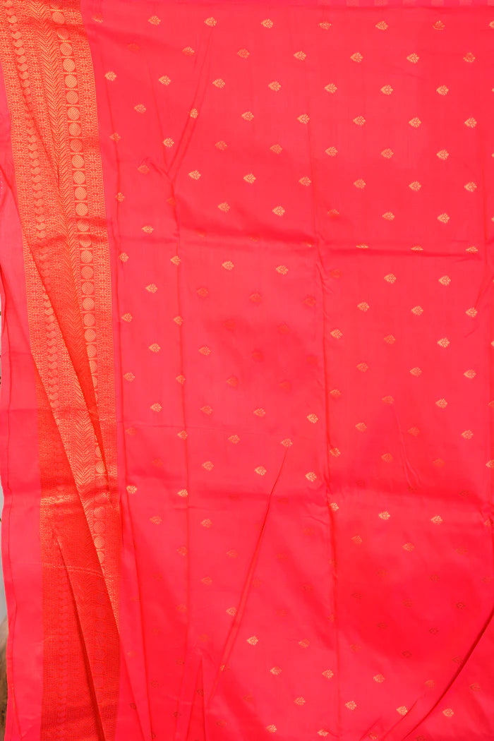 Dual Tone Grey Blended Mushroo Silk Saree - Keya Seth Exclusive